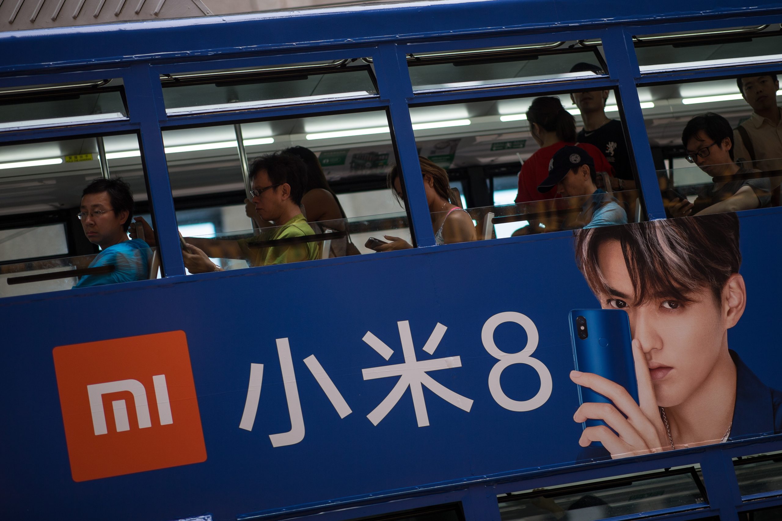 Grupo chinês Xiaomi vai lançar o seu primeiro carro elétrico este mês