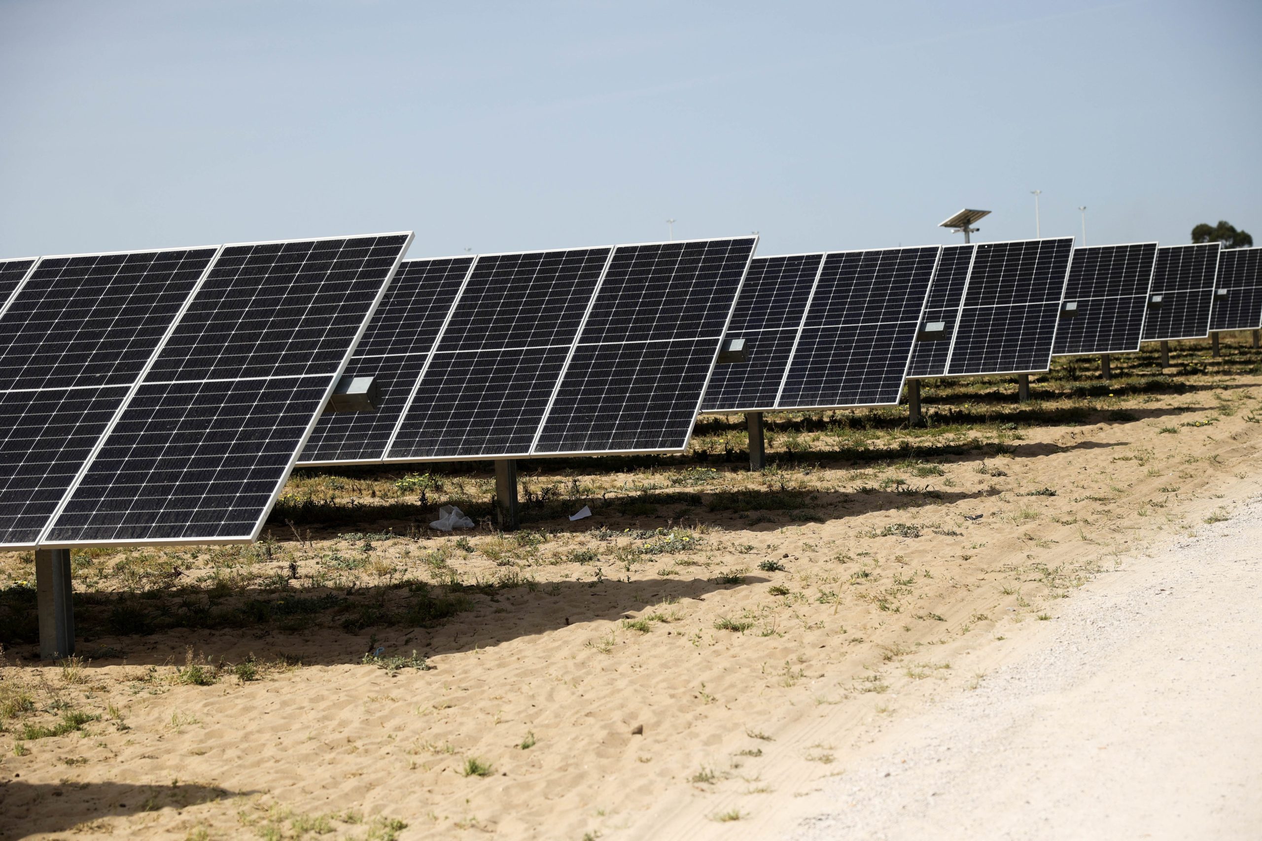 União Europeia constrói maior central fotovoltaica guineense na ilha de Bolama