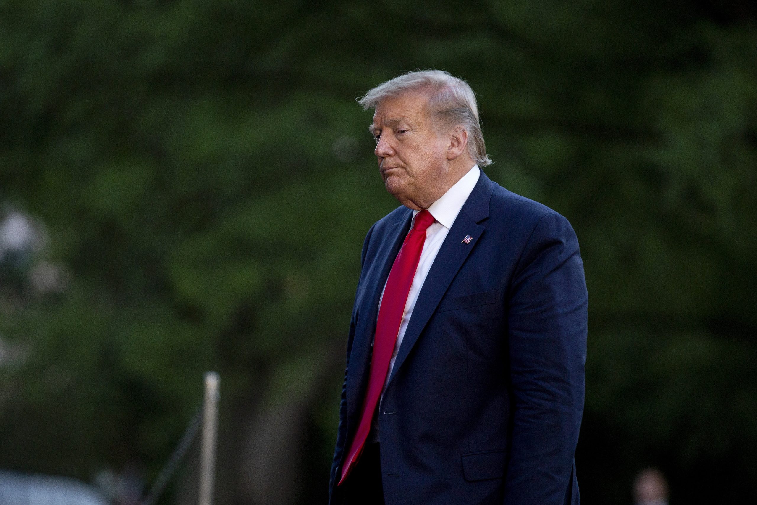 Trump assinou ordem executiva com reformas para práticas policiais