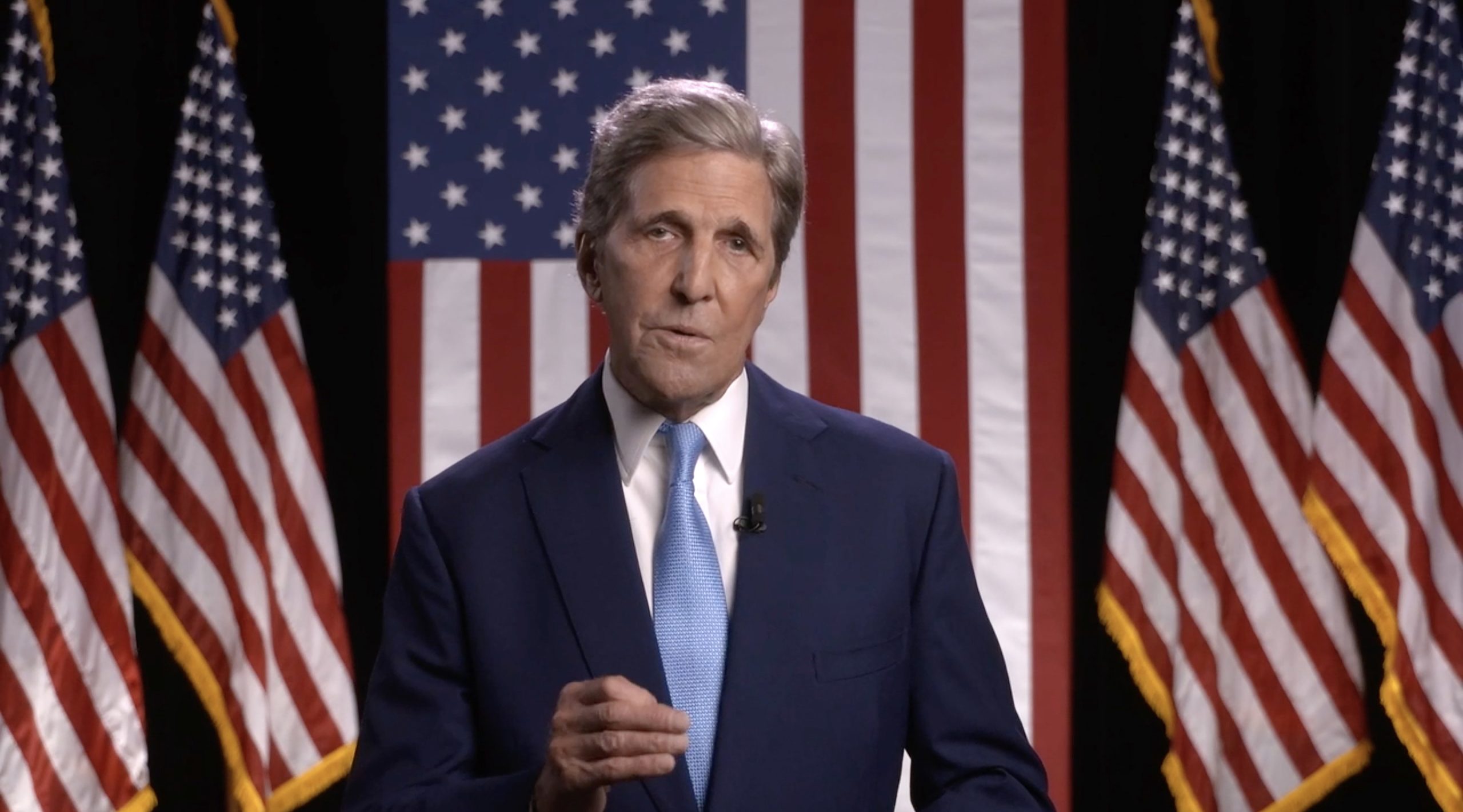 EUA: País merece Presidente “que seja admirado, não de quem se riam”, afirma John Kerry