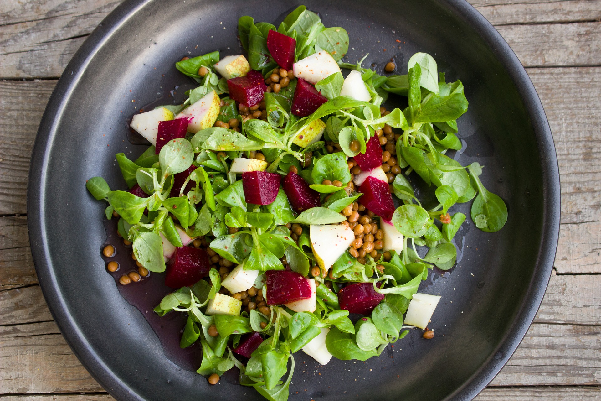 Ser vegan não é um bicho-de-sete-cabeças, mas é preciso acautelar carências nutricionais