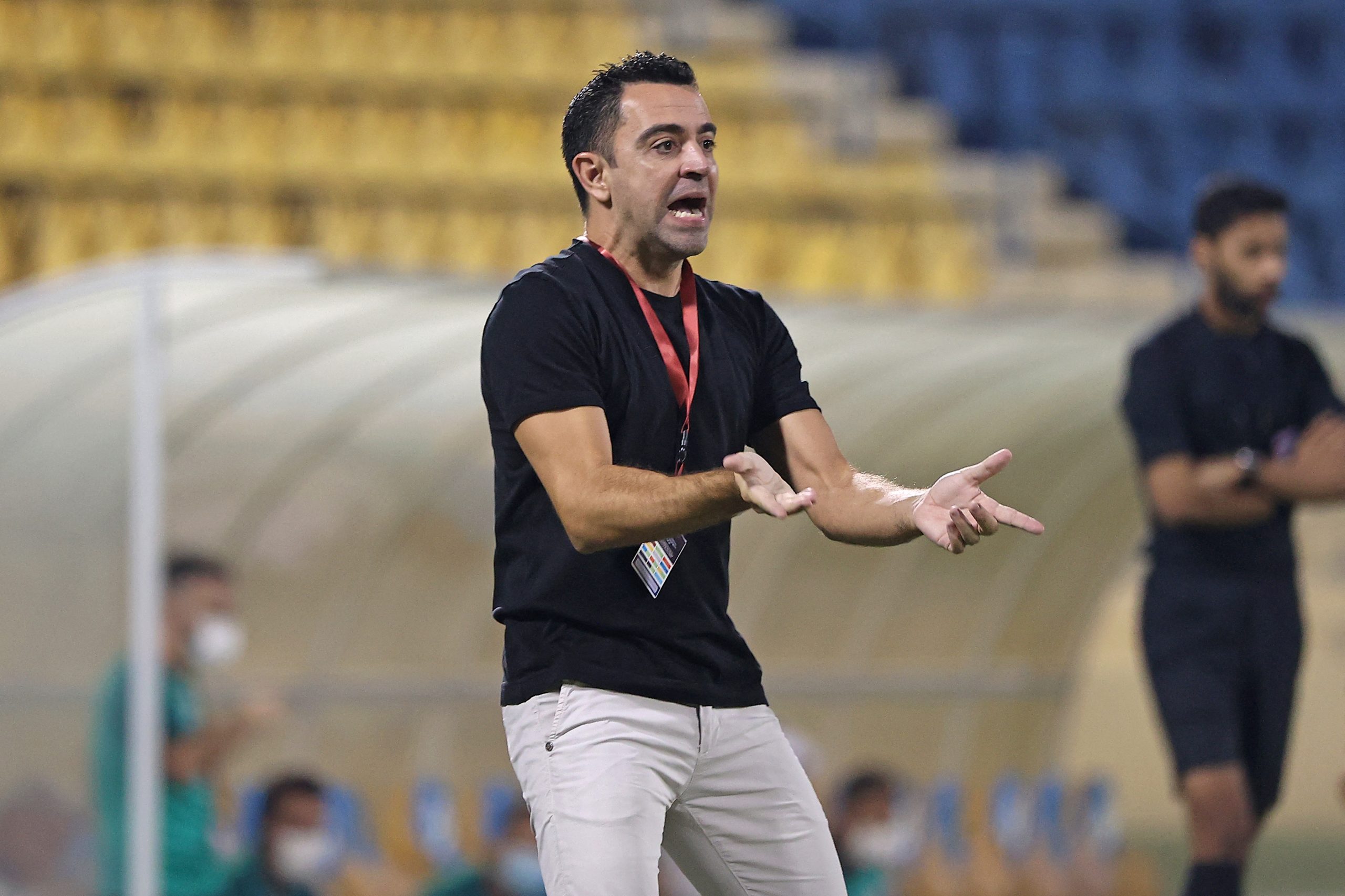 “Bem-vindo, a casa, Xavi!”. FC Barcelona confirma Xavi Hernández como novo treinador