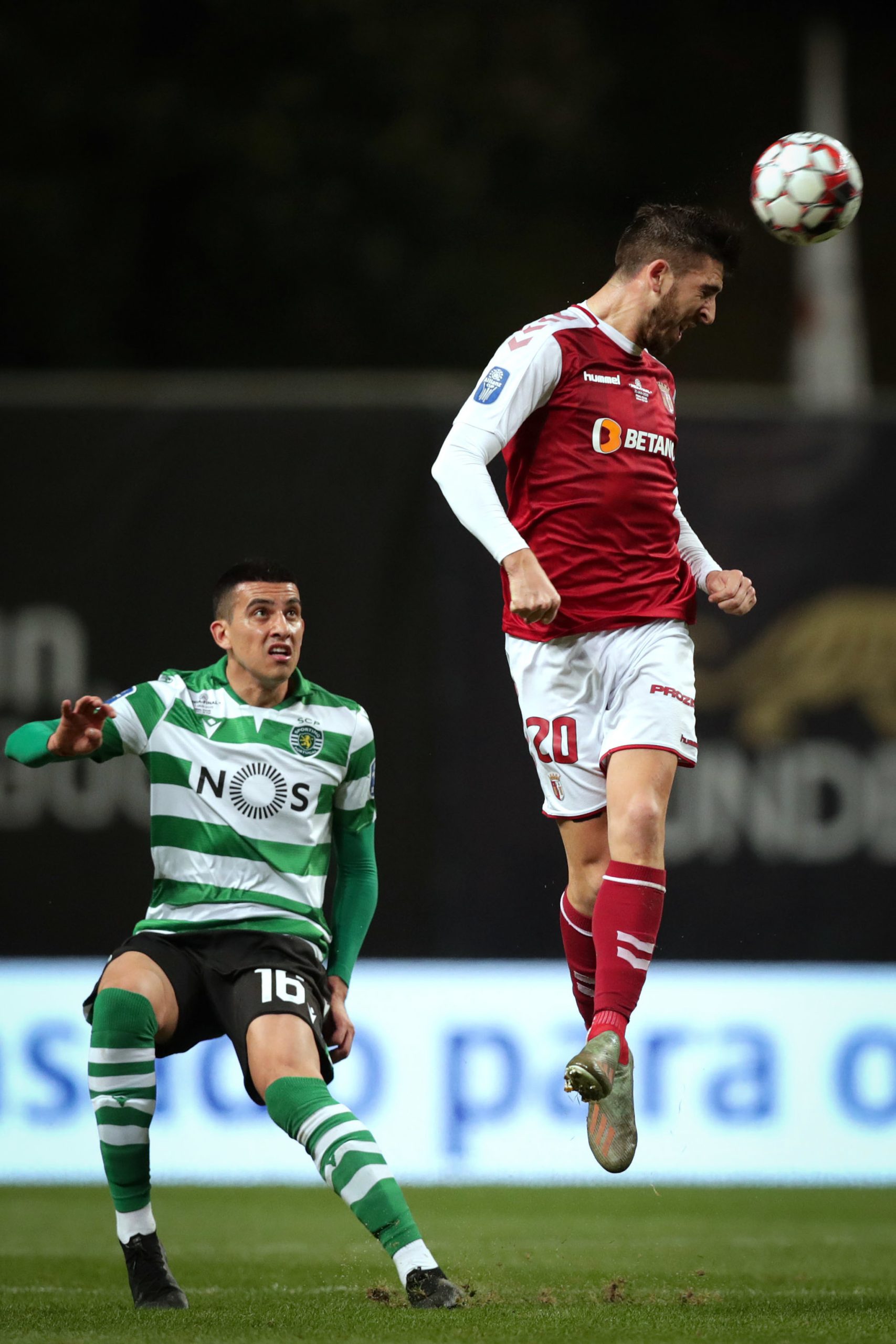 Taça da Liga: Golo de Paulinho garante final ao Sporting de Braga
