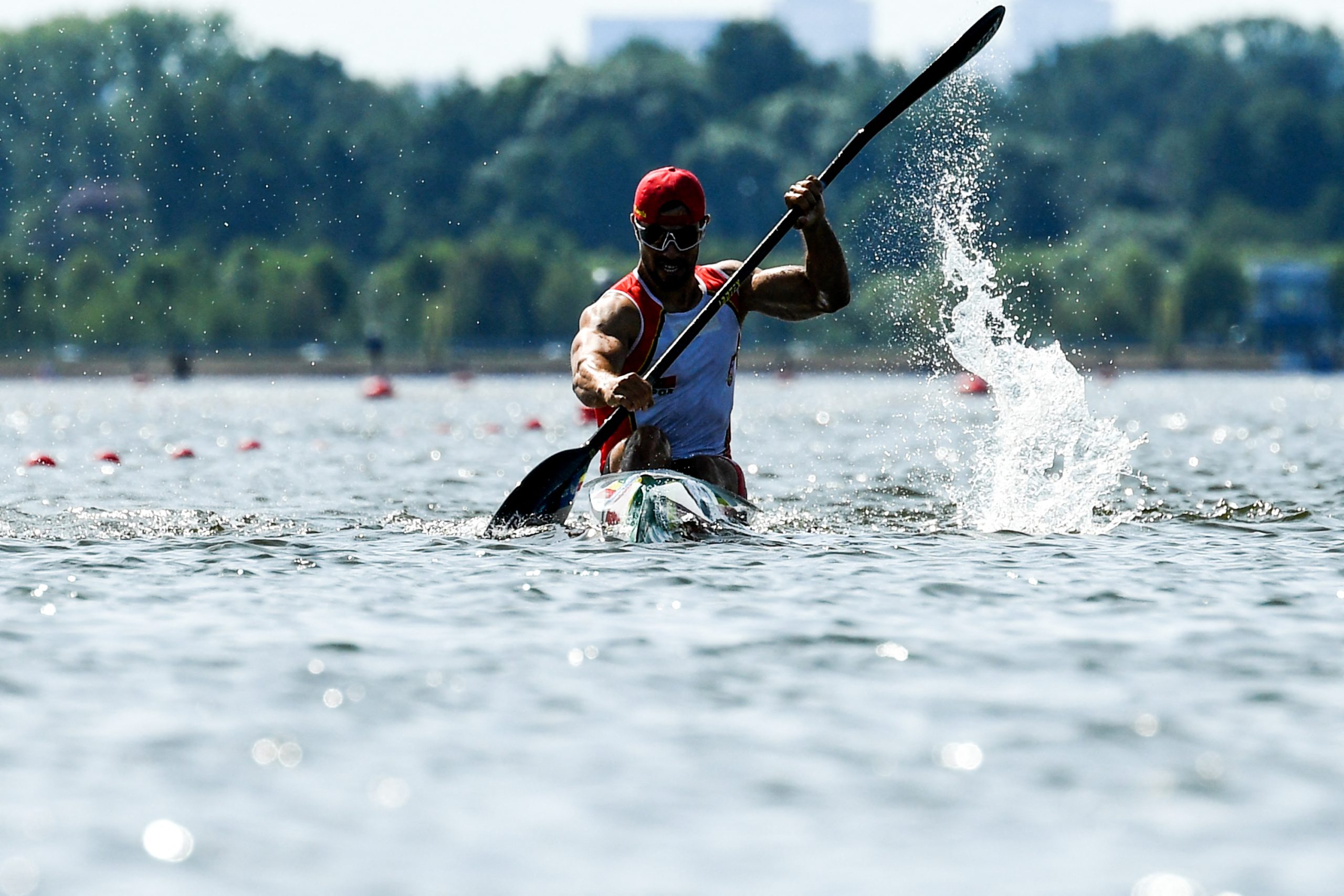 Fernando Pimenta bronze em K1 5.000 na Taça do Mundo da Hungria. É a terceira medalha para Portugal