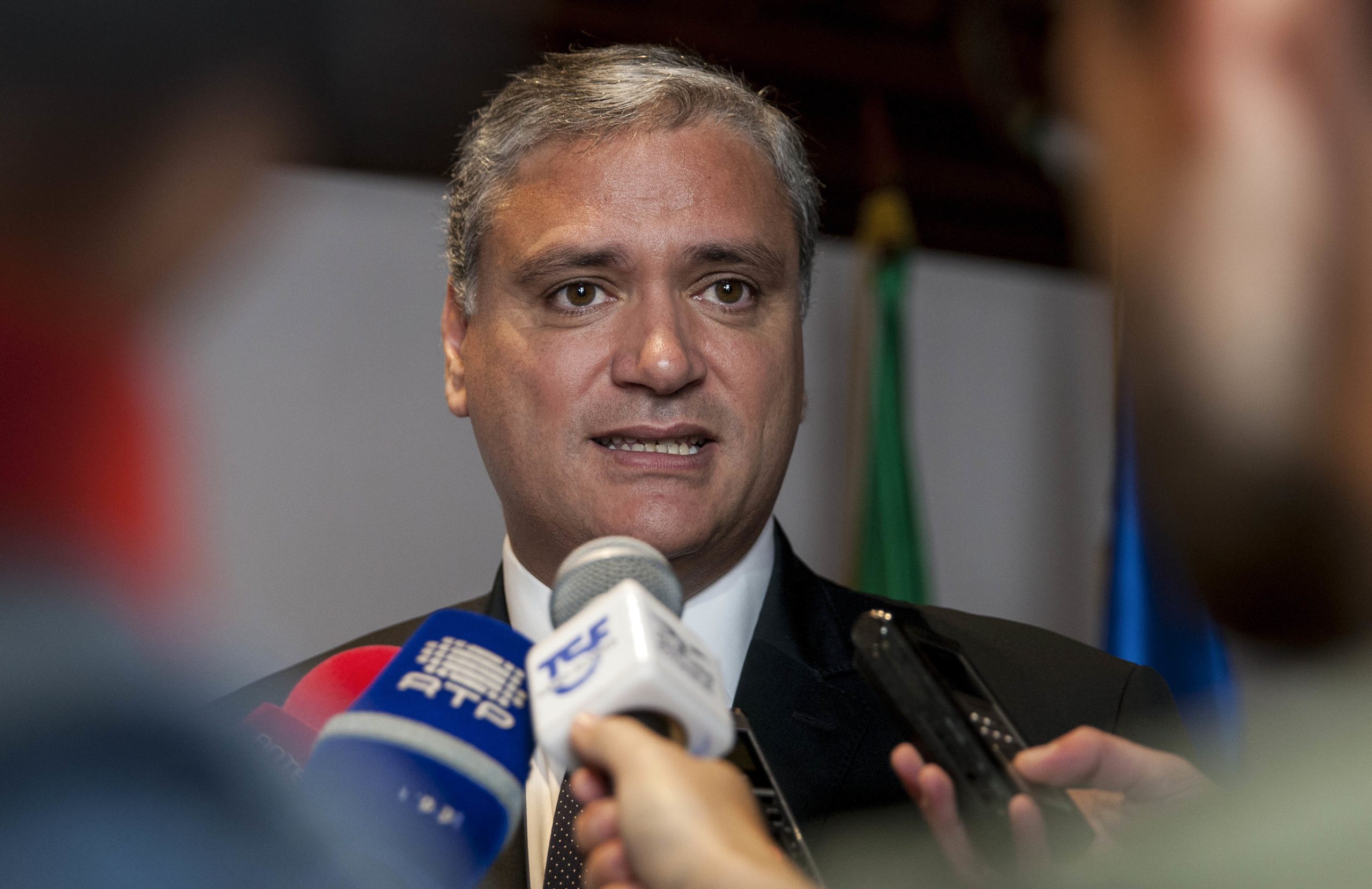 PS/Congresso: Vasco Cordeiro defende que PS deve pedir maioria absoluta