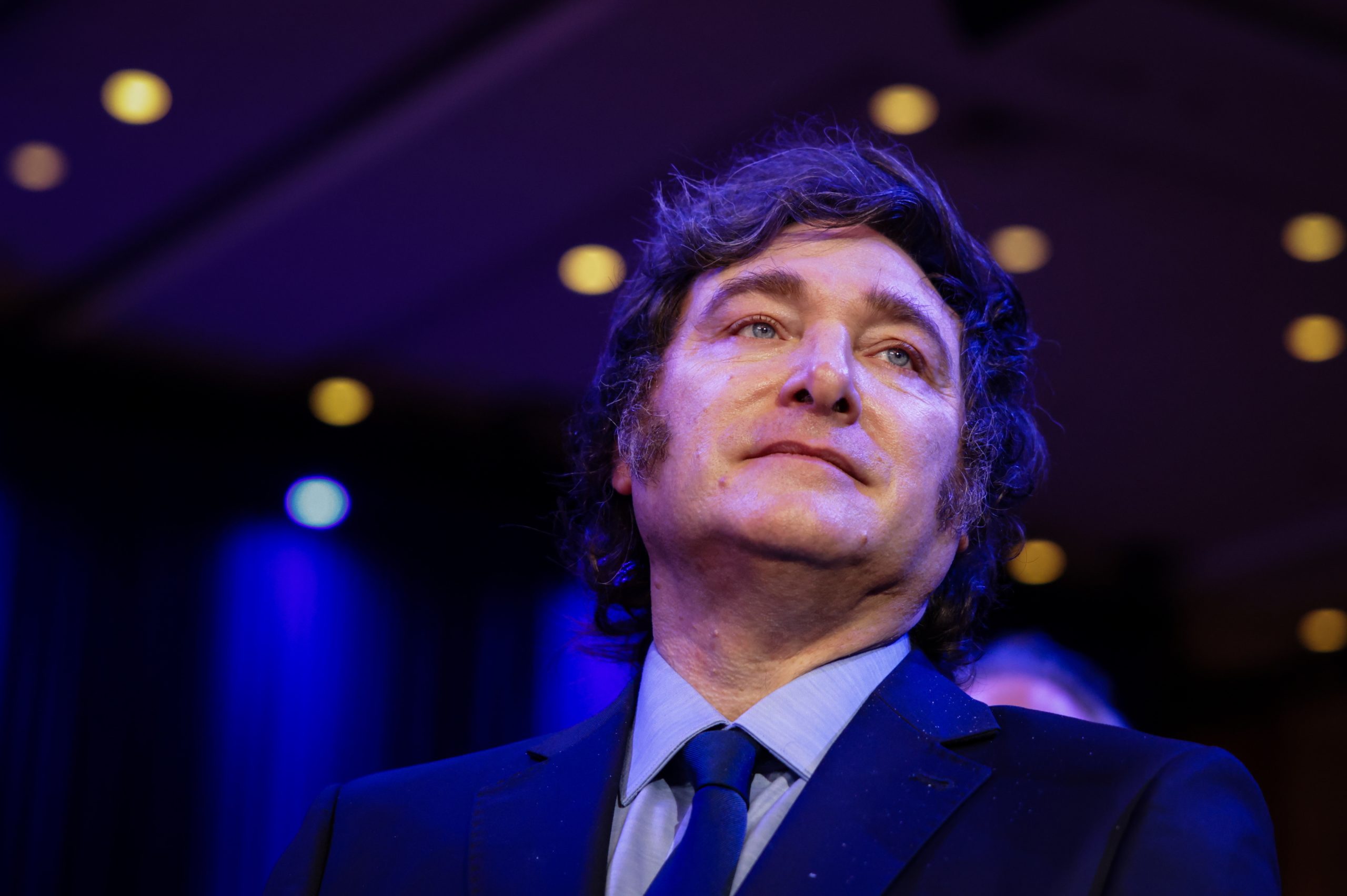 Javier Milei ataca Brasil e ameaça sair do Mercosul. “A única coisa que o Mercosul conseguiu foi enriquecer os grandes industriais brasileiros”