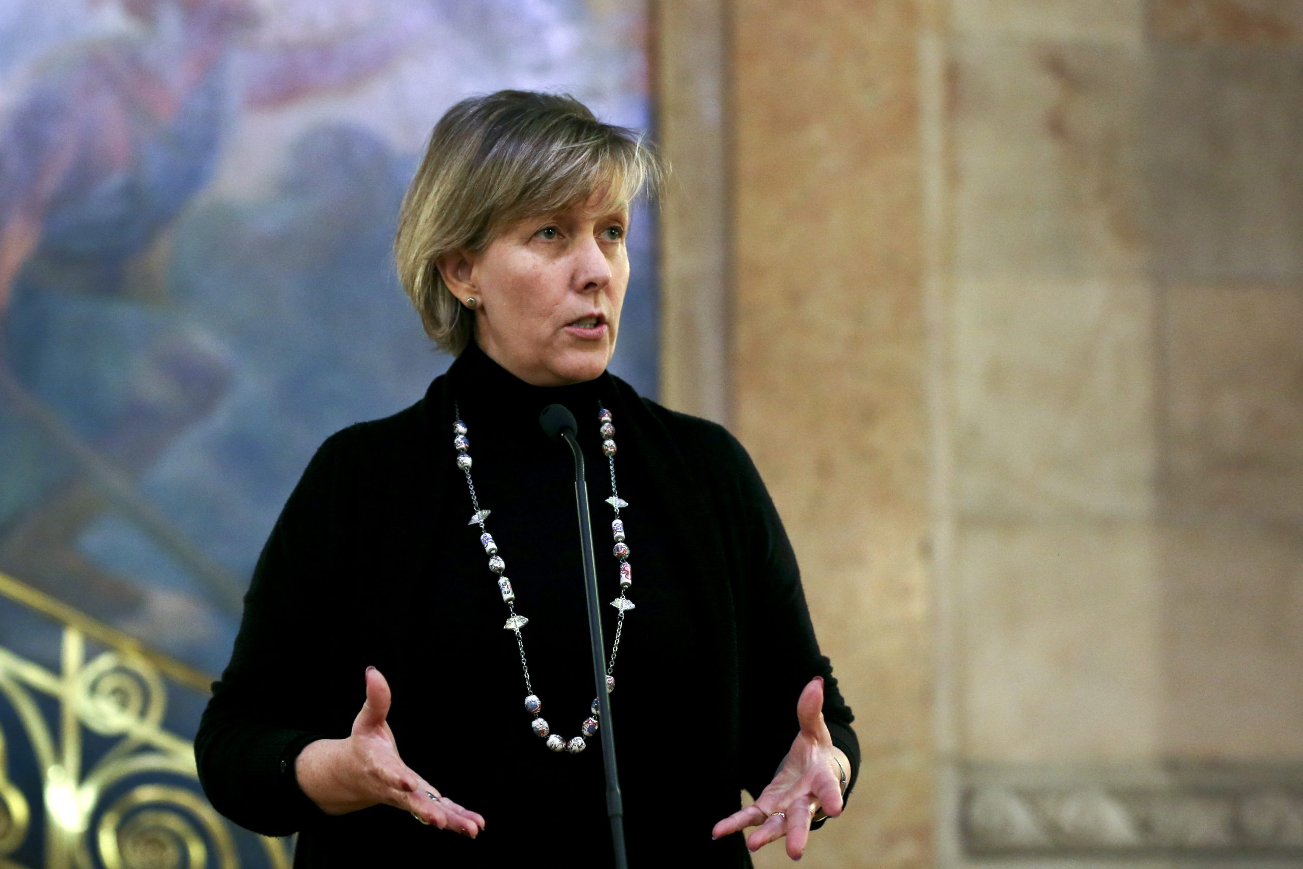 PSD diz que Costa permite instalação da CGTP na Autoeuropa a troco orçamentos aprovados