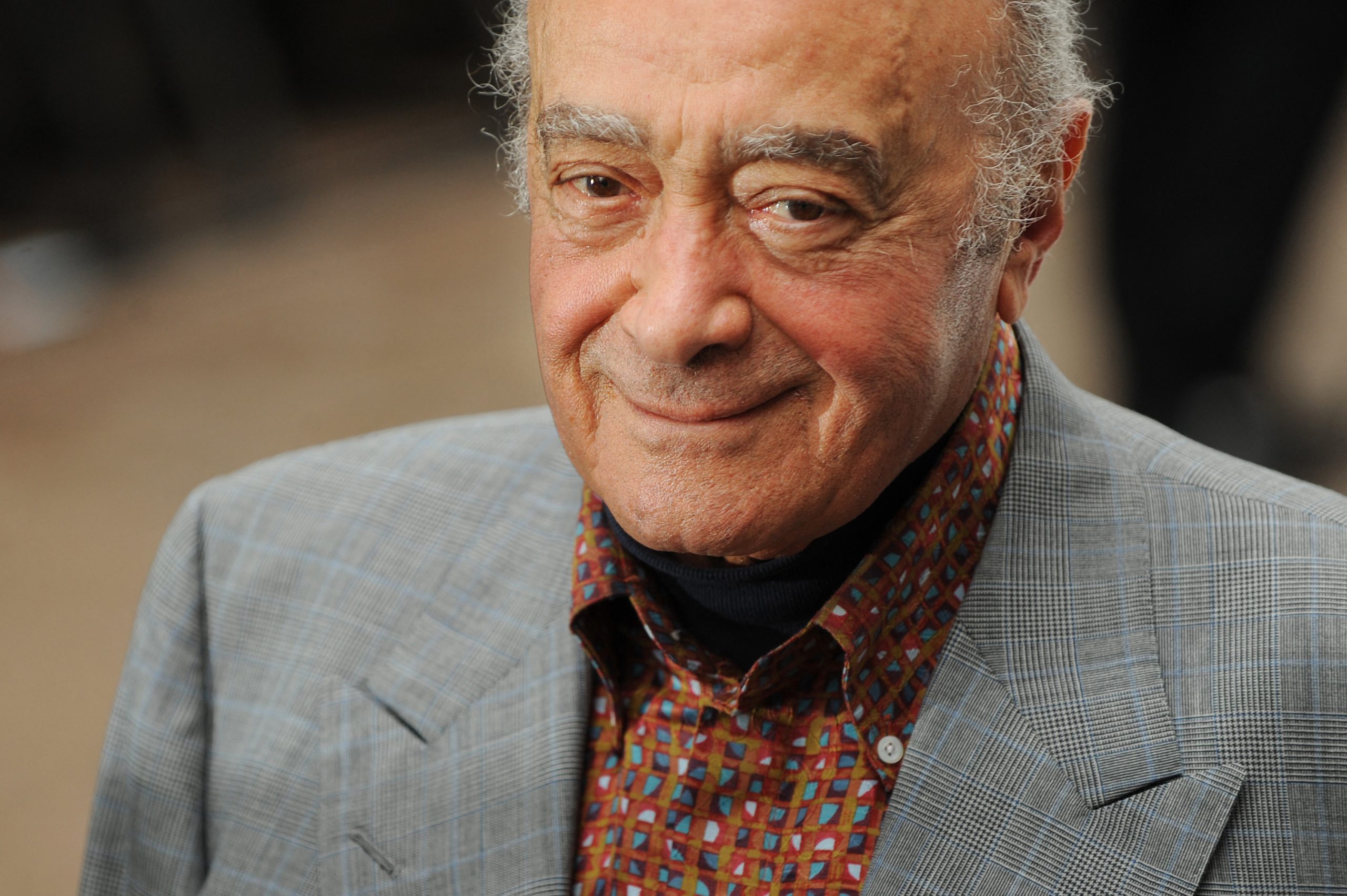 Duzentas mulheres que acusam Al-Fayed de violência sexual negociam acordo com Harrods
