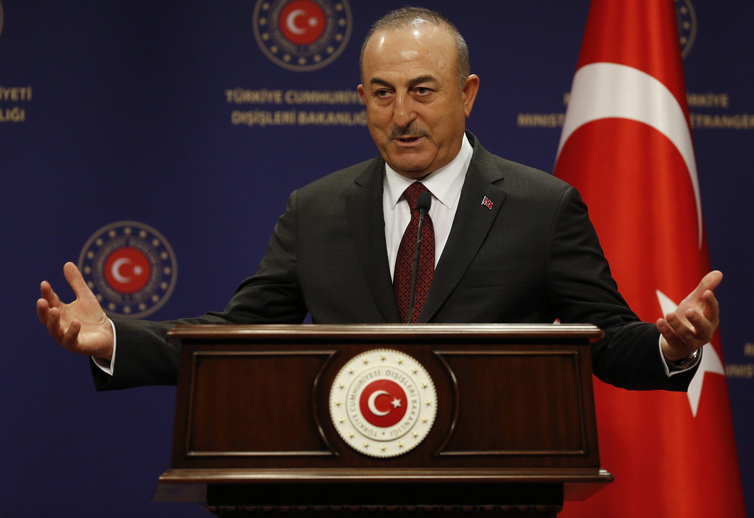 Turquia apoia o plano de paz de Zelensky