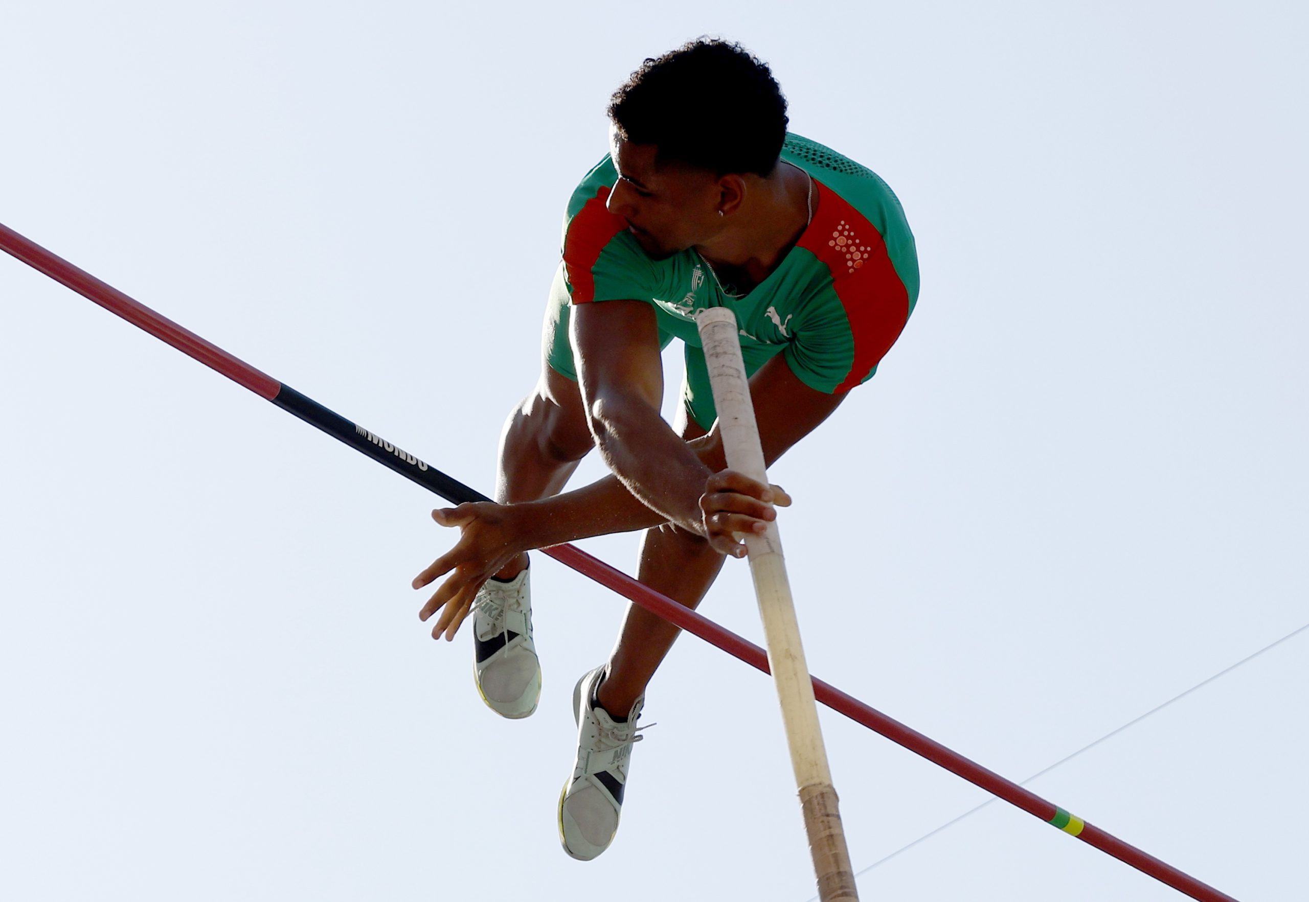 Paris2024: Pedro Buaró fora da final do salto com vara