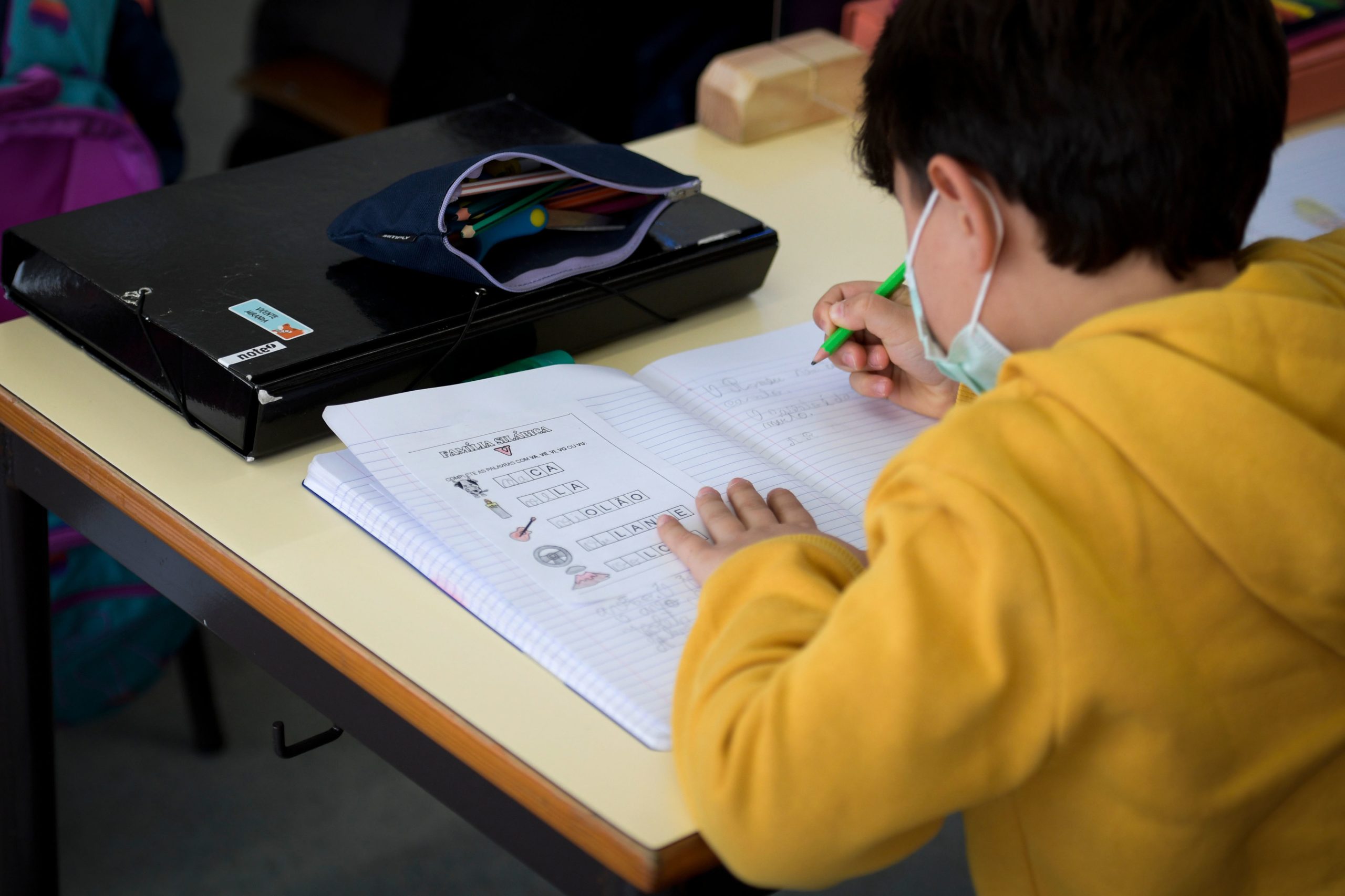 Já foram disponibilizados mais de 5,6 milhões de ‘vouchers’ para trocar por manuais escolares