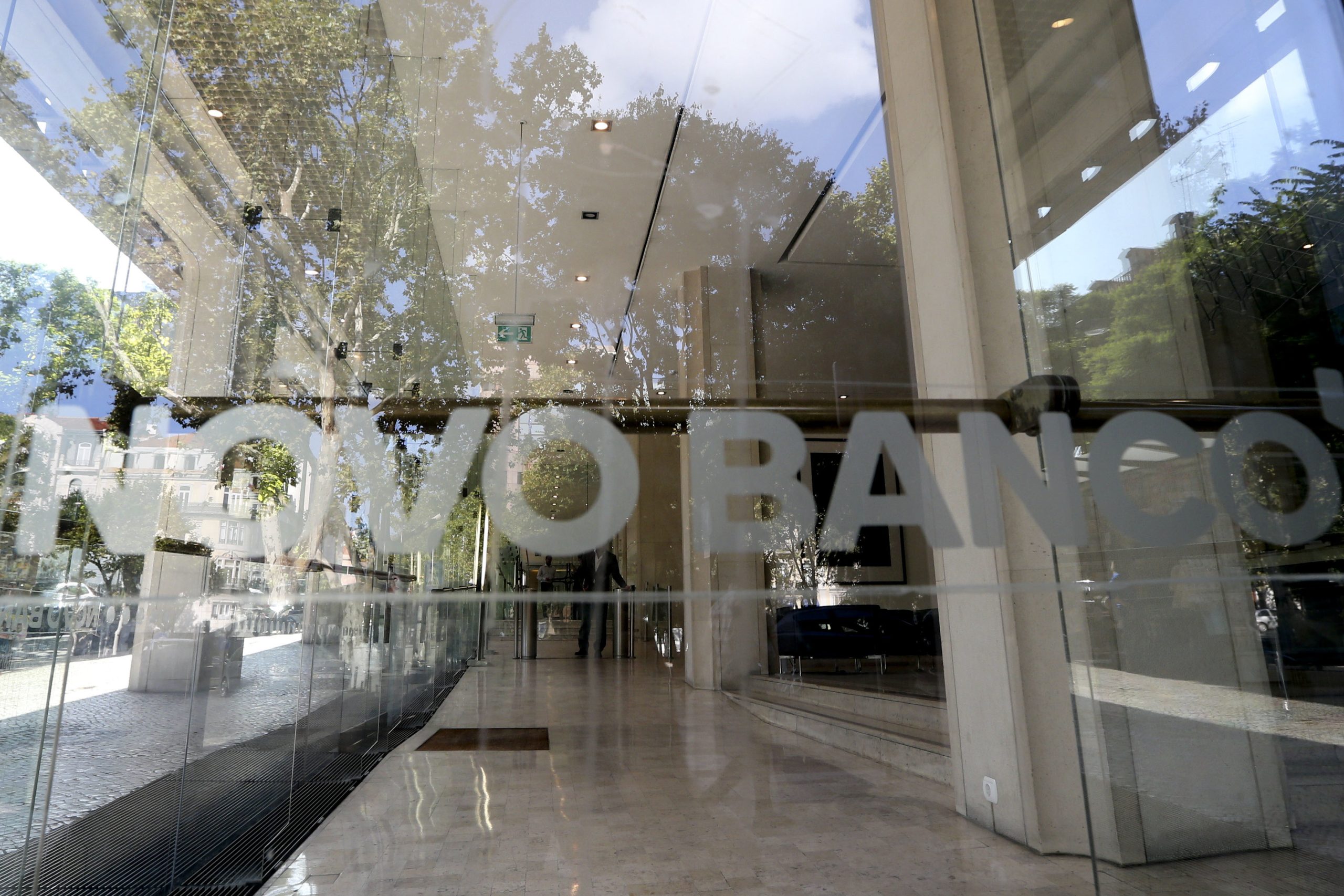 Novo Banco: KPMG desconhecia problemas no BESA que justificassem reserva às contas