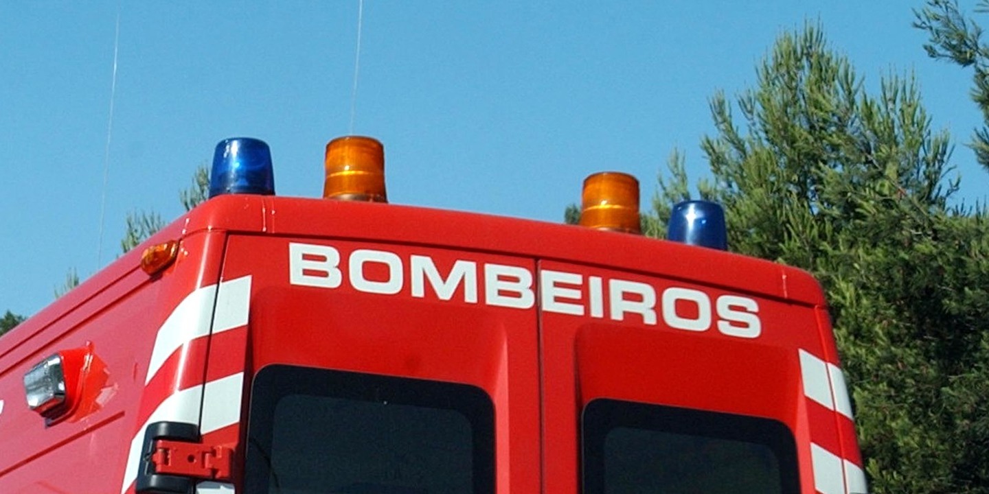 Incêndio no restaurante Solar dos Presuntos em Lisboa faz dez feridos ligeiros. Restaurante reabre segunda-feira