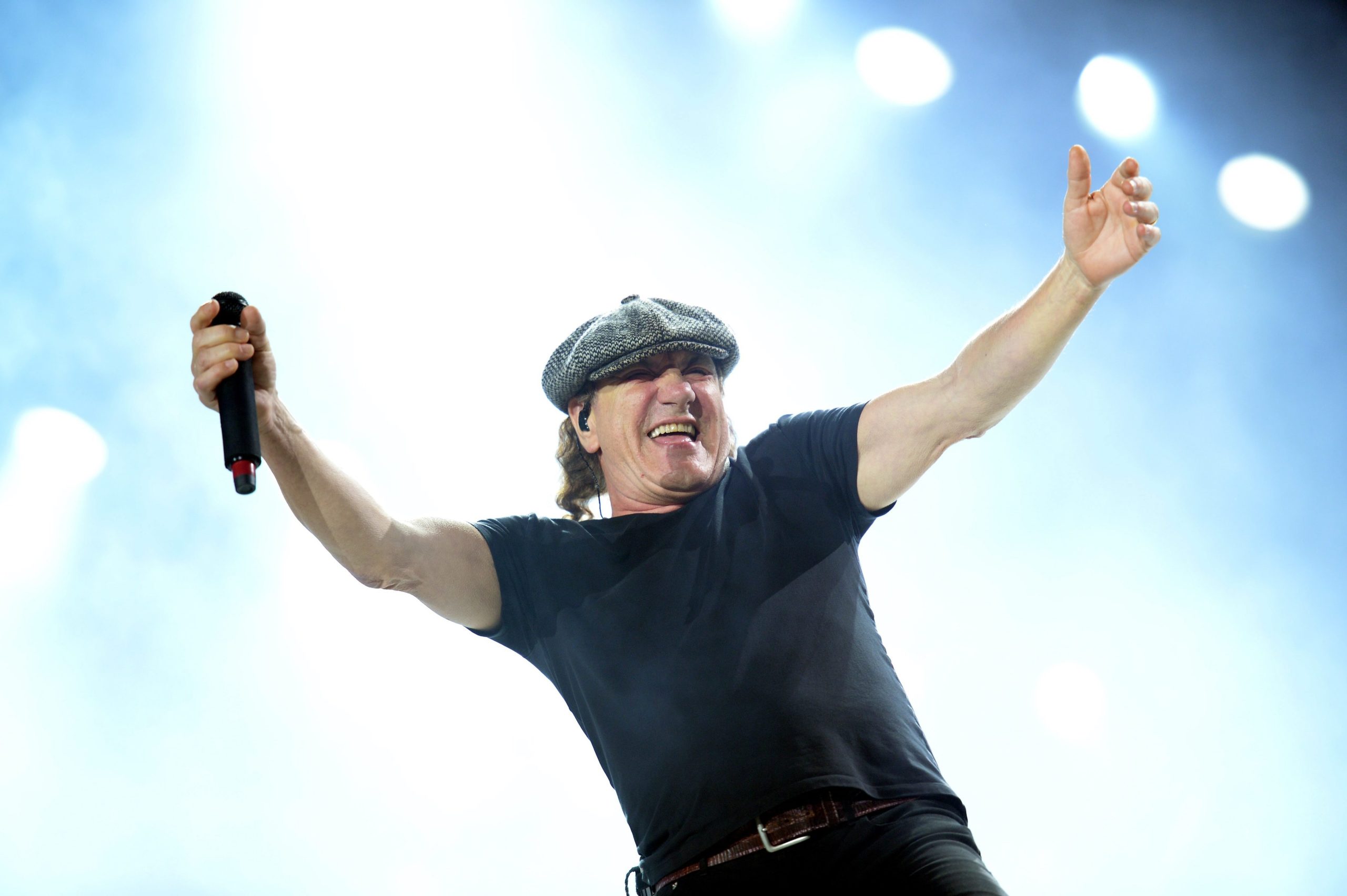 Brian Johnson dos AC/DC publica livro de memórias em outubro
