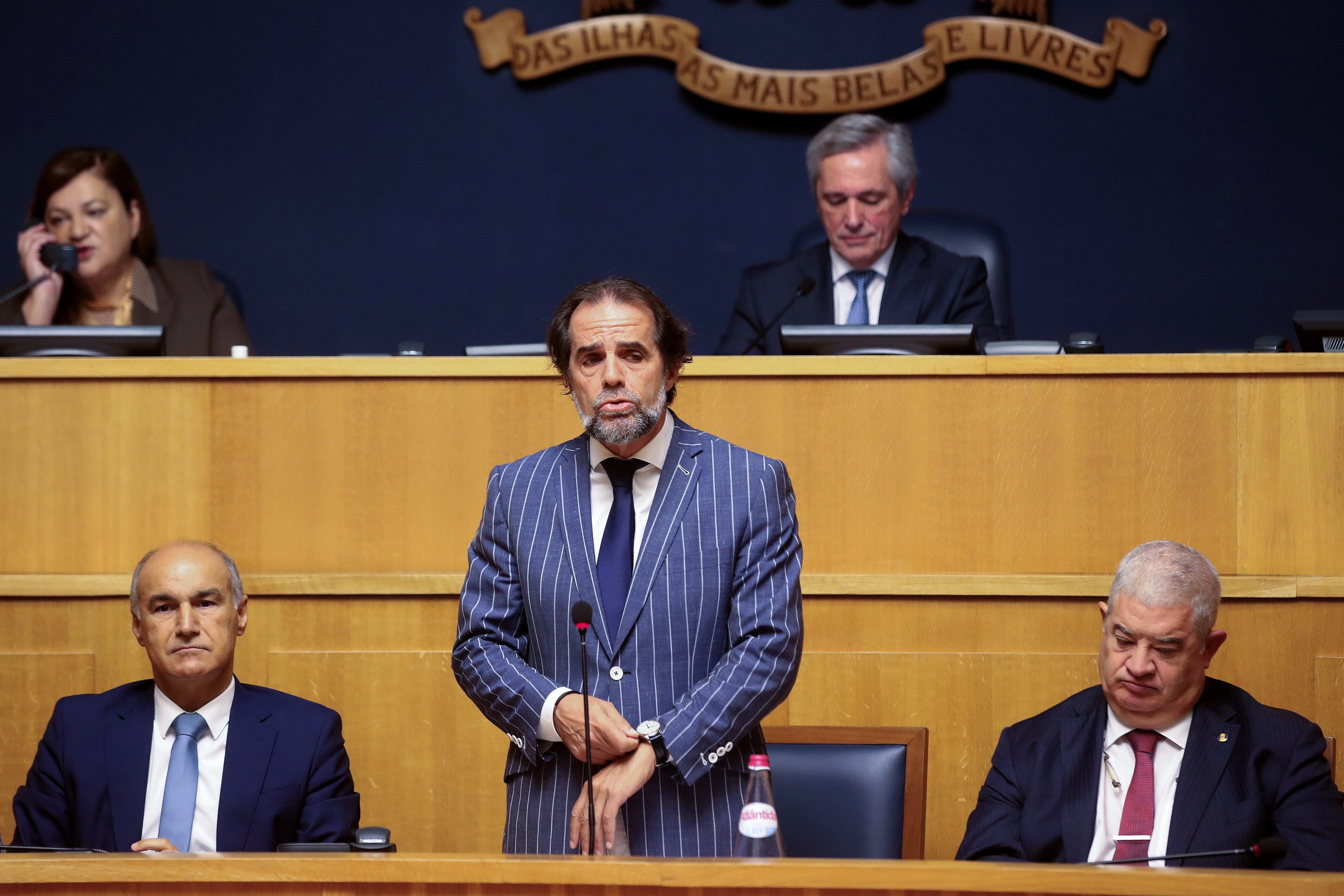 Aprovada moção de censura ao Governo da Madeira. Albuquerque volta a cair
