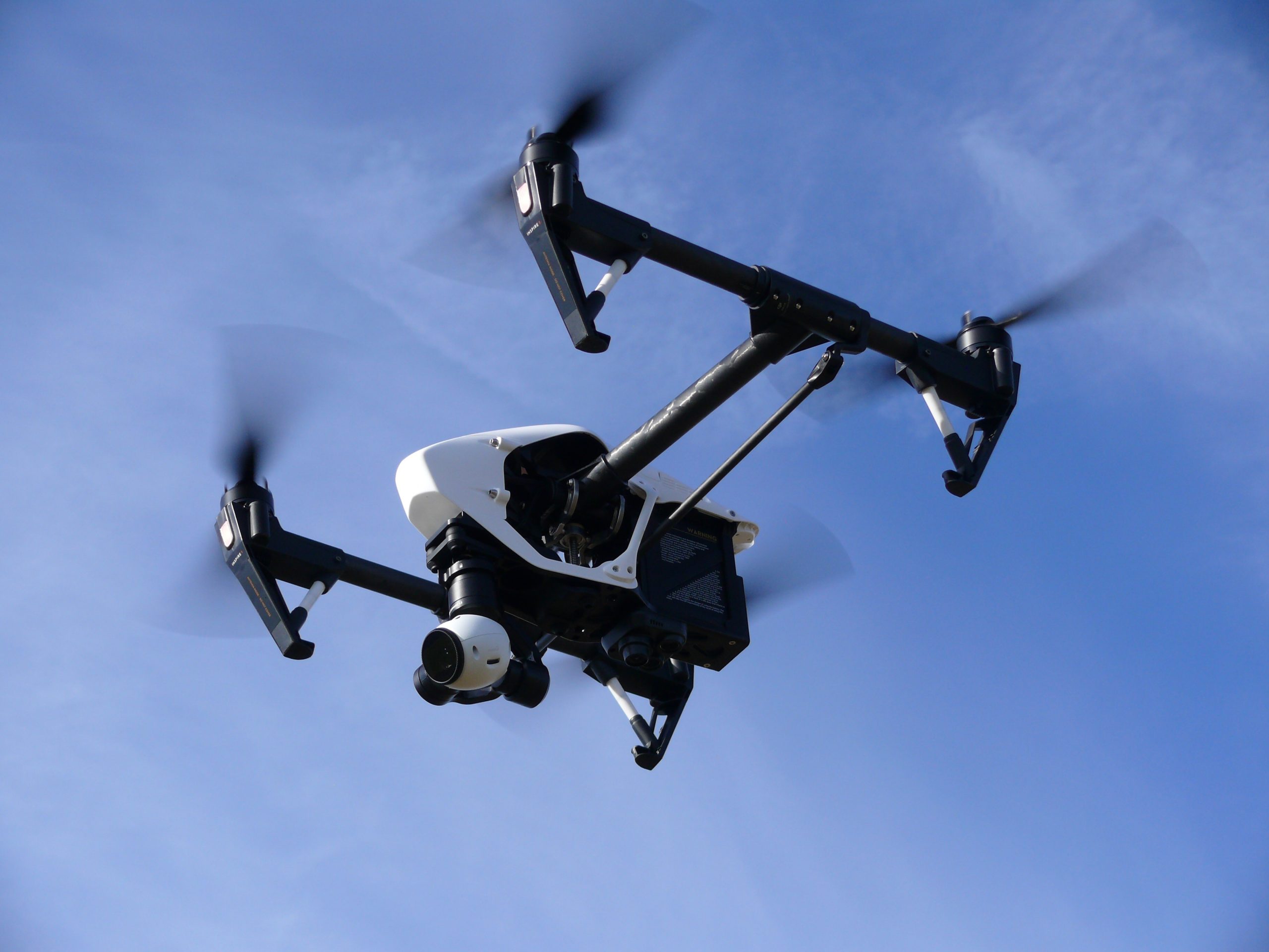 Se bebeu, não conduza um drone