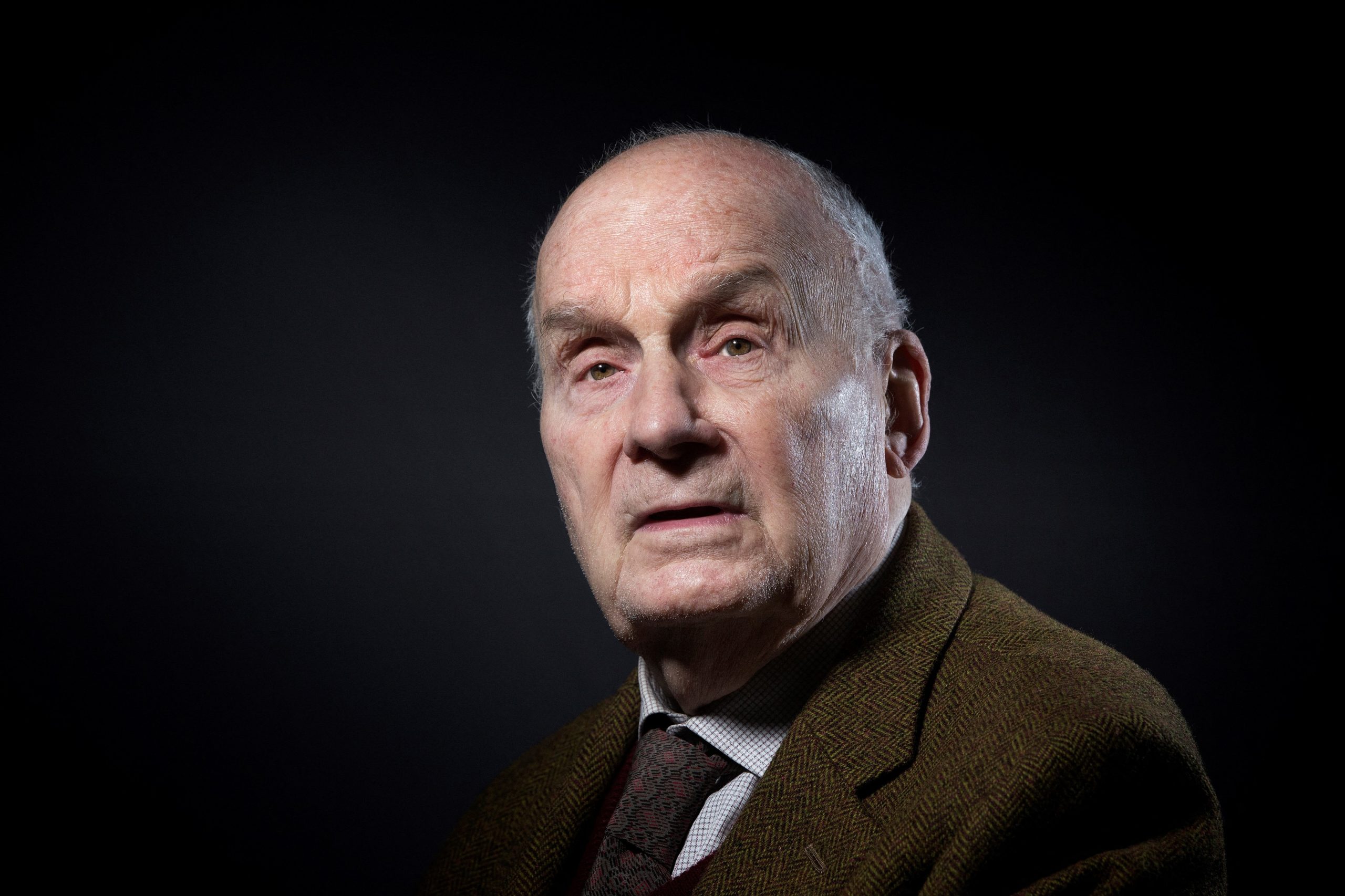 Morreu o ator Michel Bouquet, um “monumento do teatro” em França