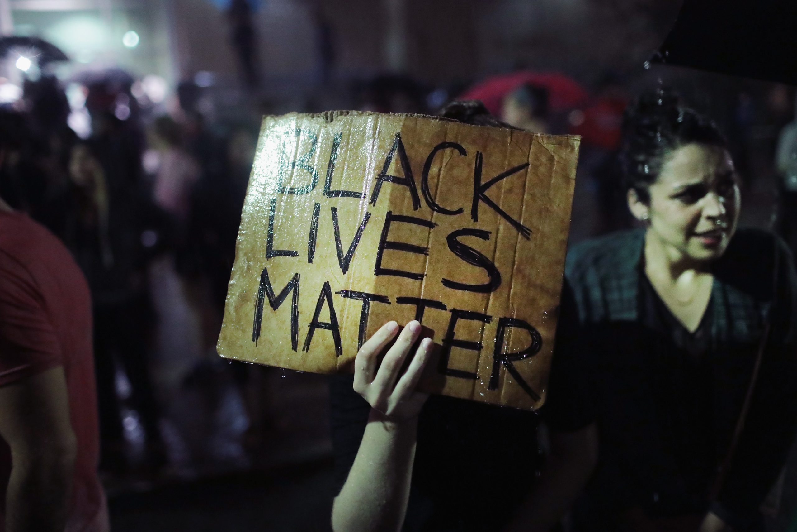 O polícia foi absolvido. Os americanos tomaram as ruas de St. Louis para dizer “Black Lives Matter”