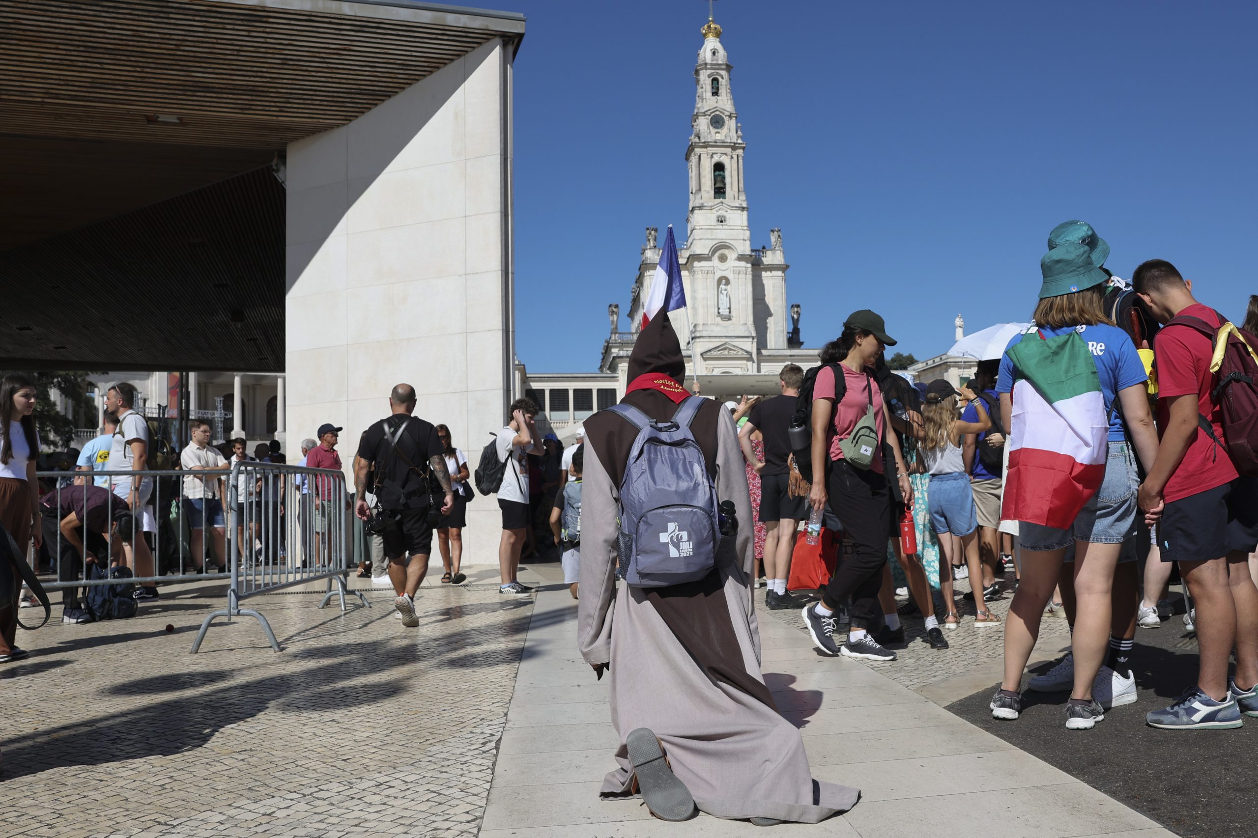 Historiador de arte Vítor Serrão defende candidatura de Fátima a Património da Humanidade