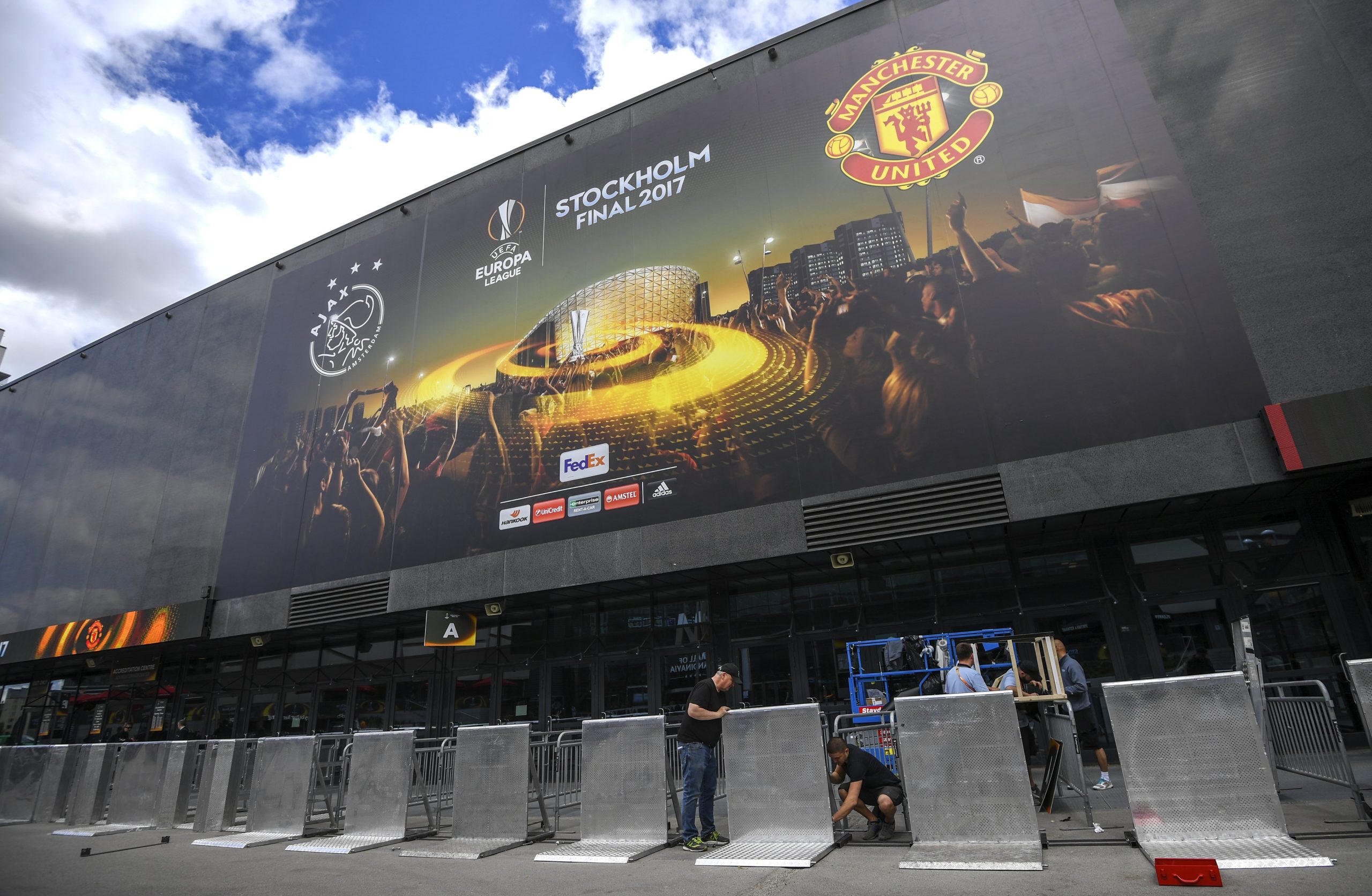 Na final Liga Europa vai-se fazer 1 minuto de silêncio em memória das vítimas de Manchester