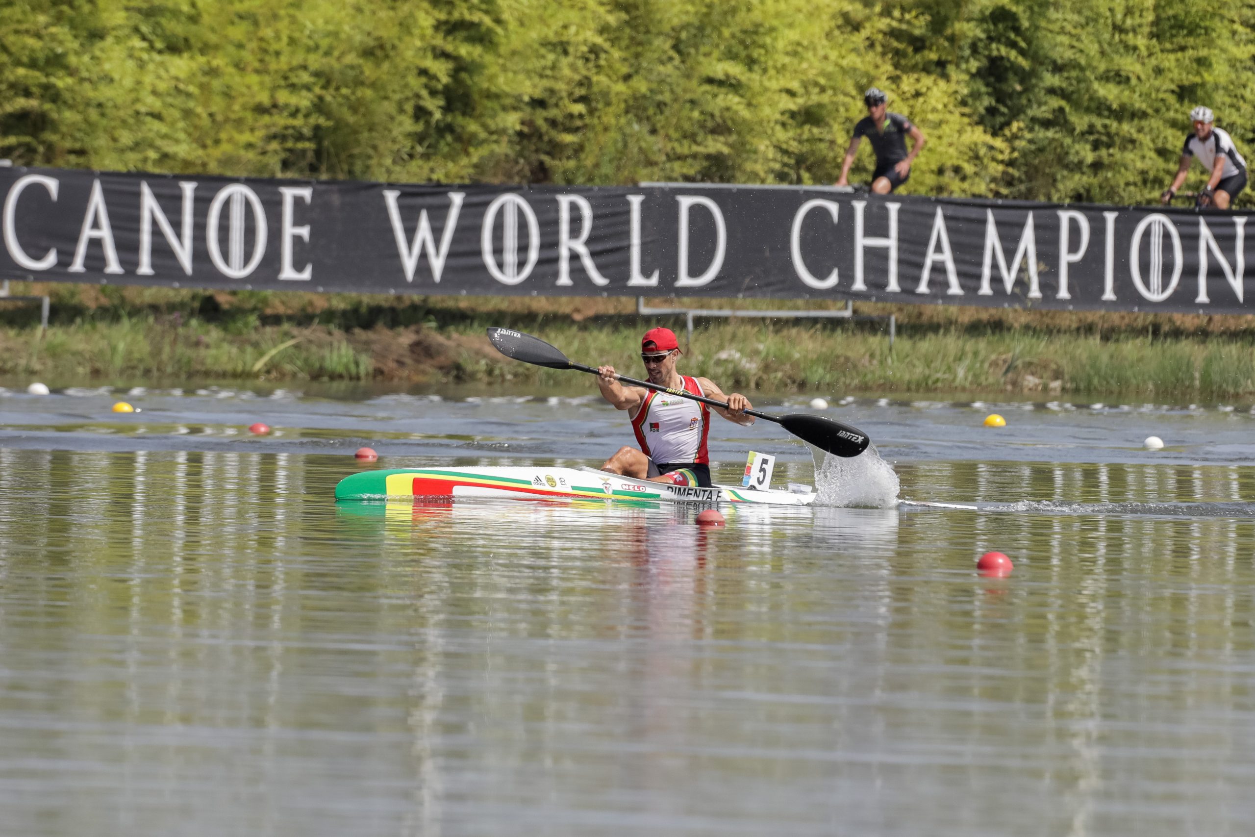Pimenta defende o ouro em K1 5.000, em dia com seis finais lusas nos Mundiais de canoagem