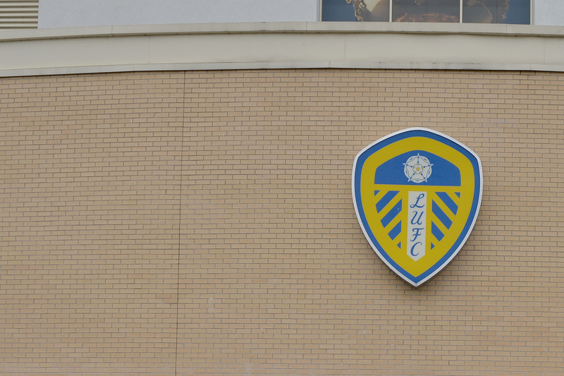 Leeds United retira foto de Bin Laden colocada nas bancadas do seu estádio