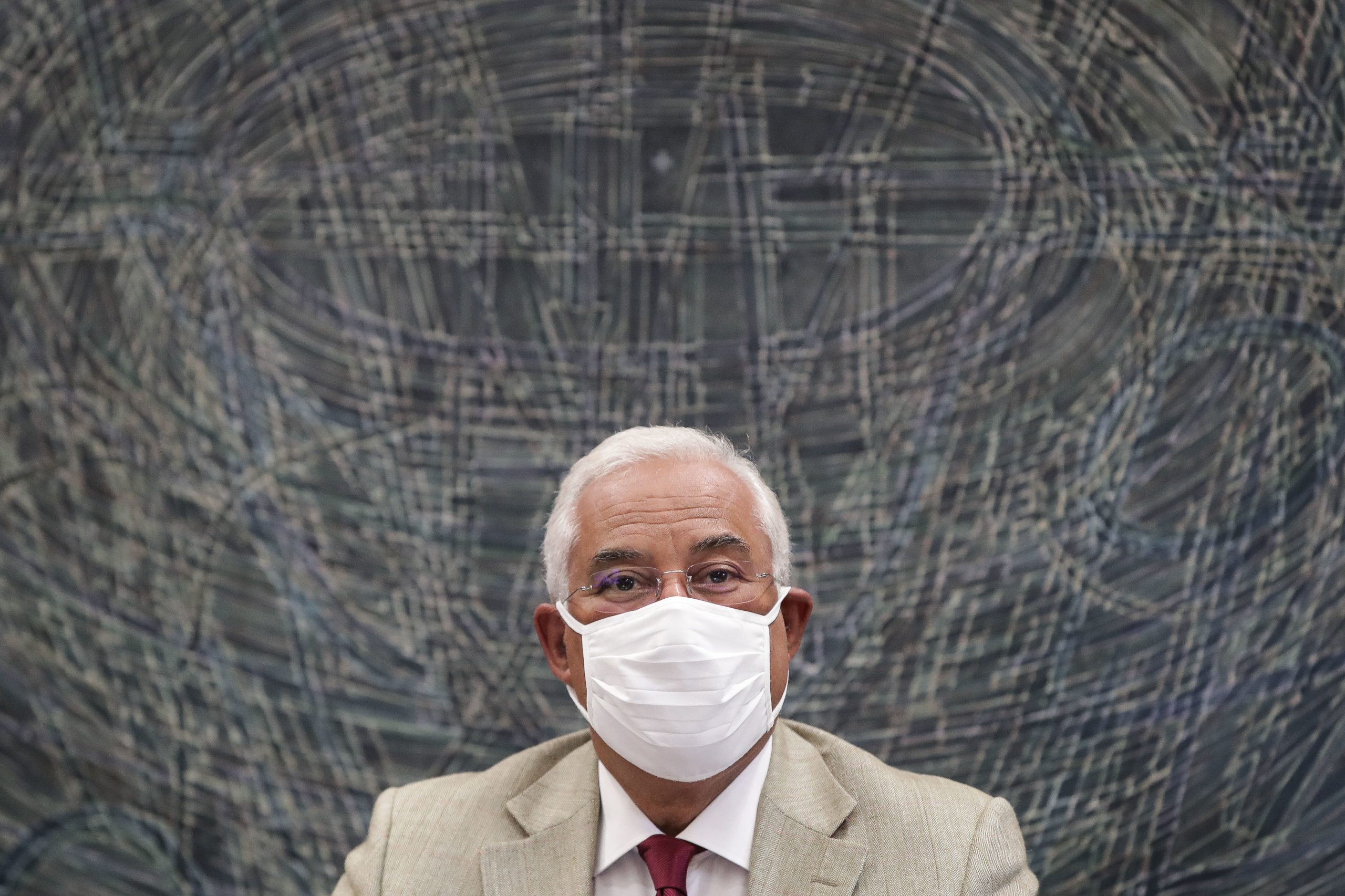 OE2021: Primeiro-ministro recebe hoje PCP e BE para iniciar negociações