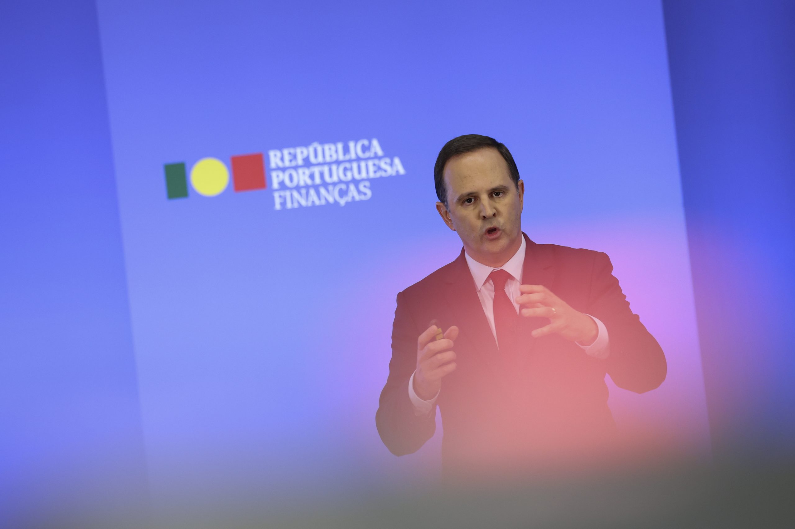 Medina diz que Orçamento é uma “escolha política”