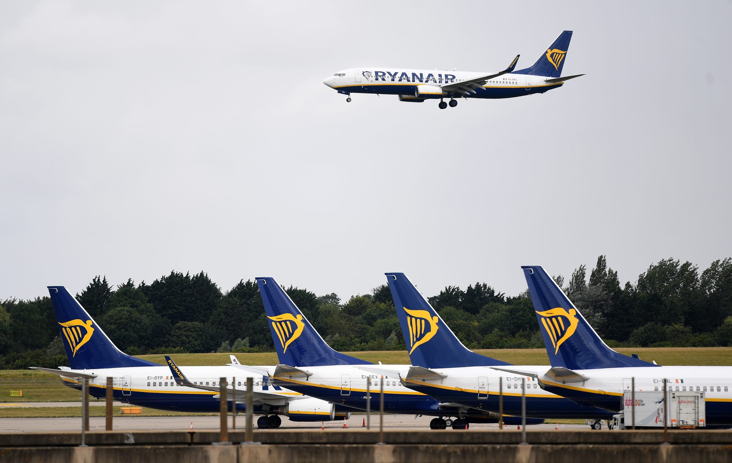 Crewlink e Ryanair não estão a declarar tudo à Segurança Social