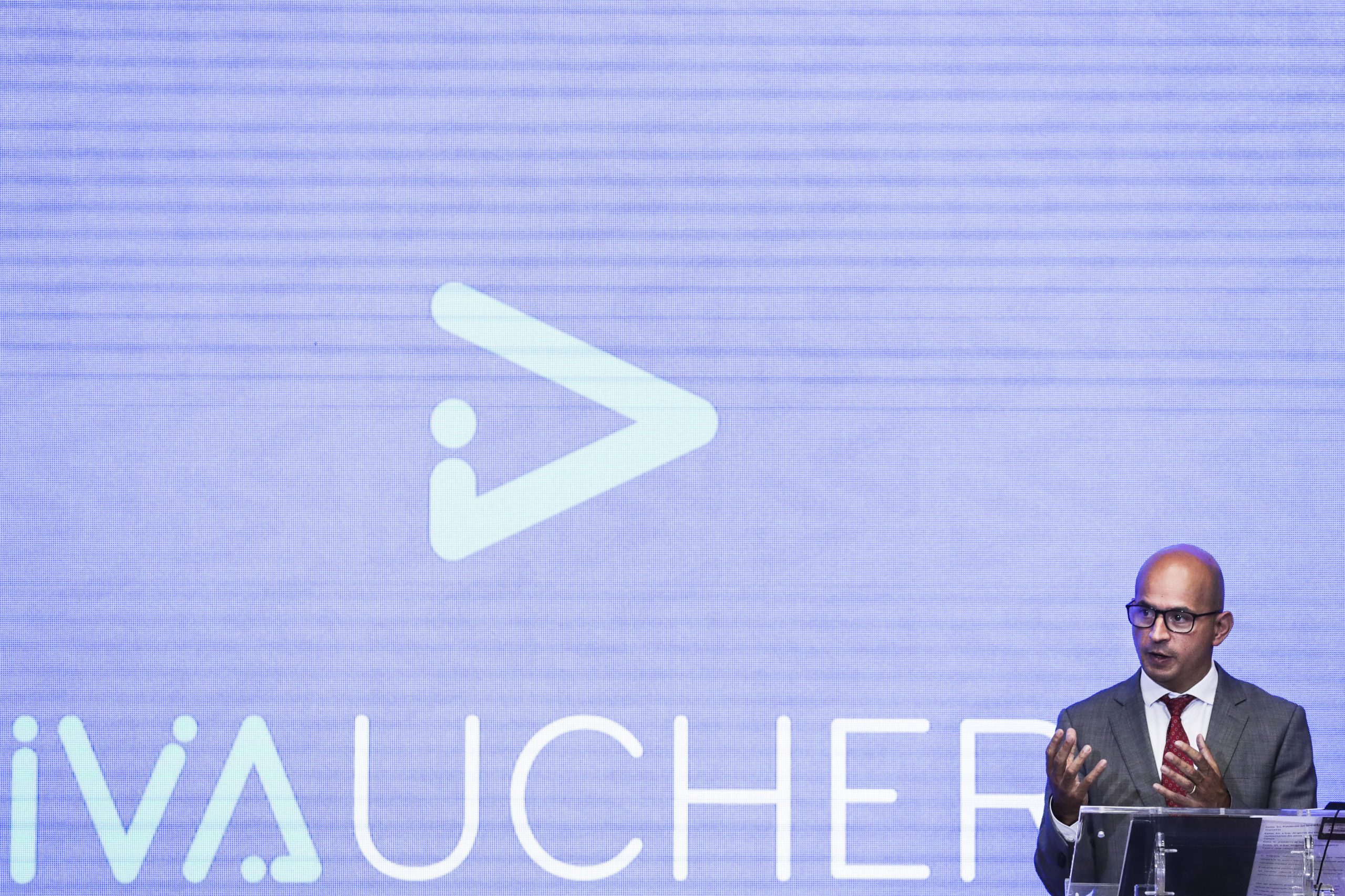 Mais de um milhão de contribuintes já aderiram ao ‘IVAucher’