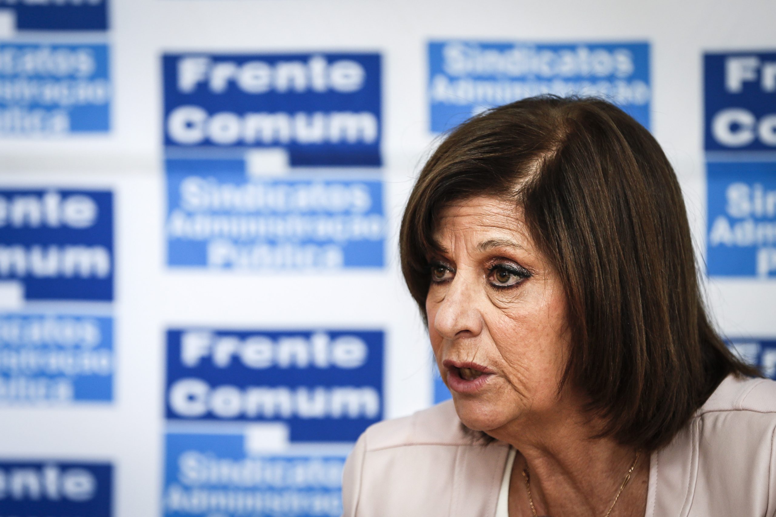 Frente Comum diz que só estão previstas admissões na Educação e na Saúde