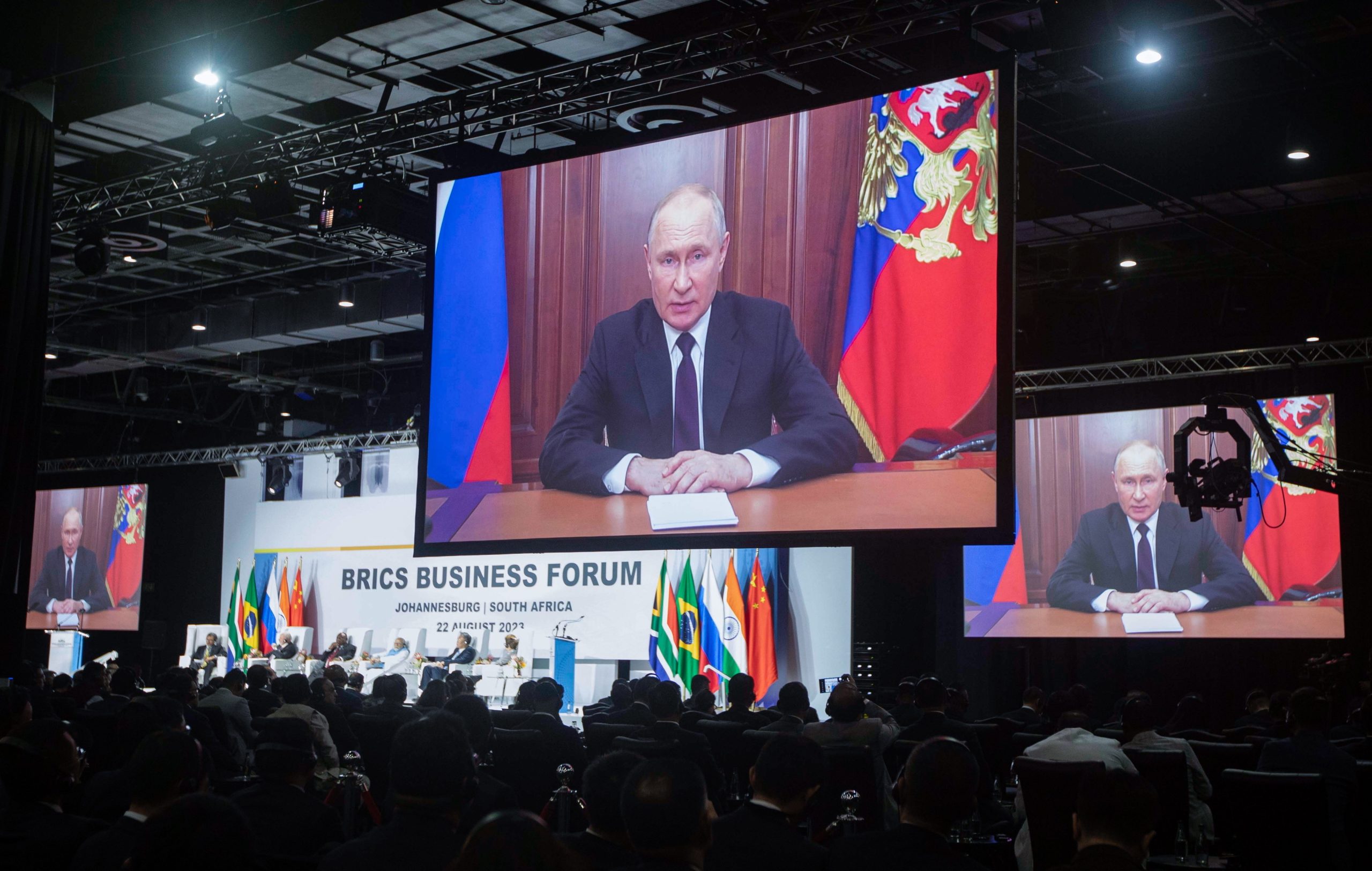 Putin defende mais cooperação entre BRICS para garantir alimentos e energia