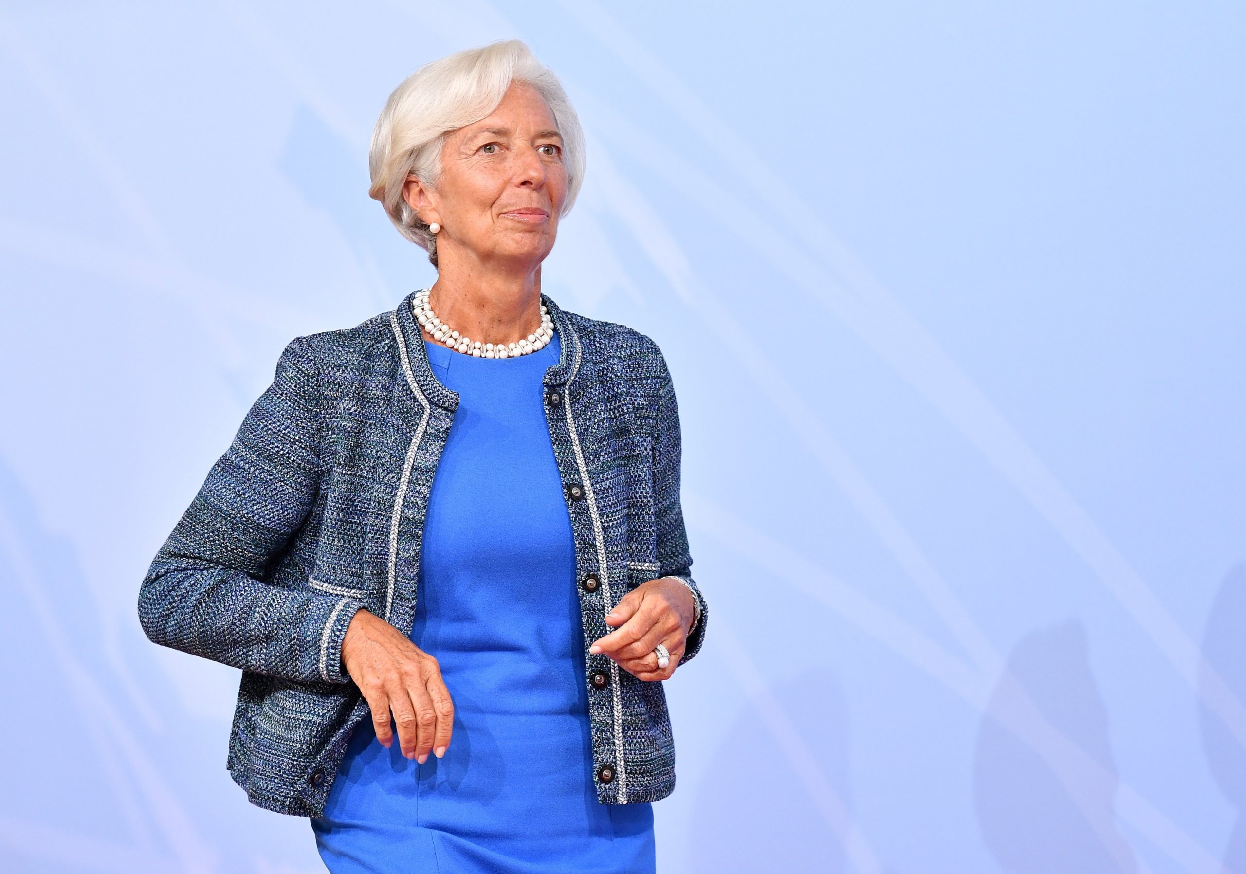 FMI diz que recuperação económica está “no bom caminho”, mas avisa contra complacência