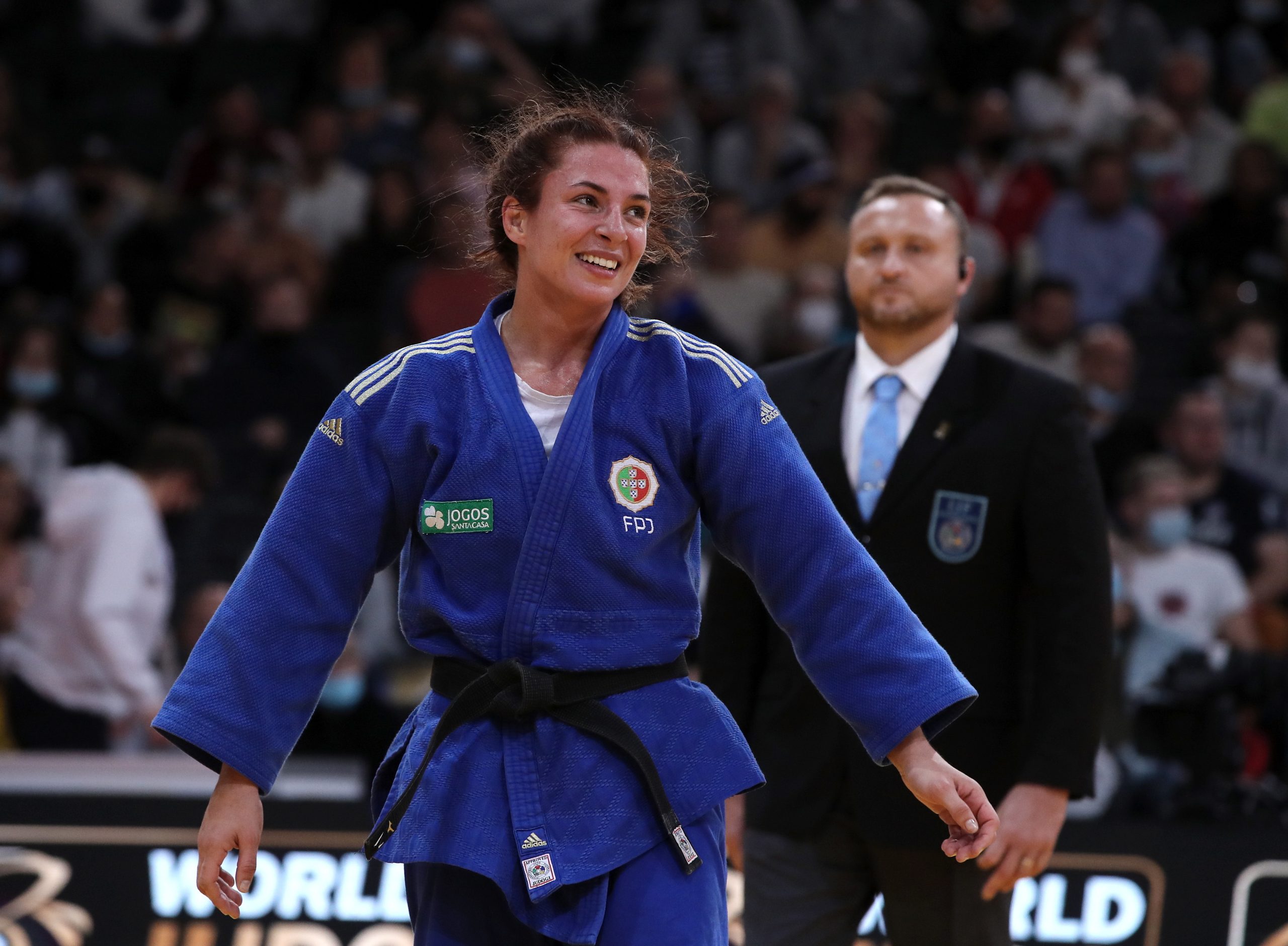 Judoca Bárbara Timo diz que ser atleta olímpica “não é saudável”