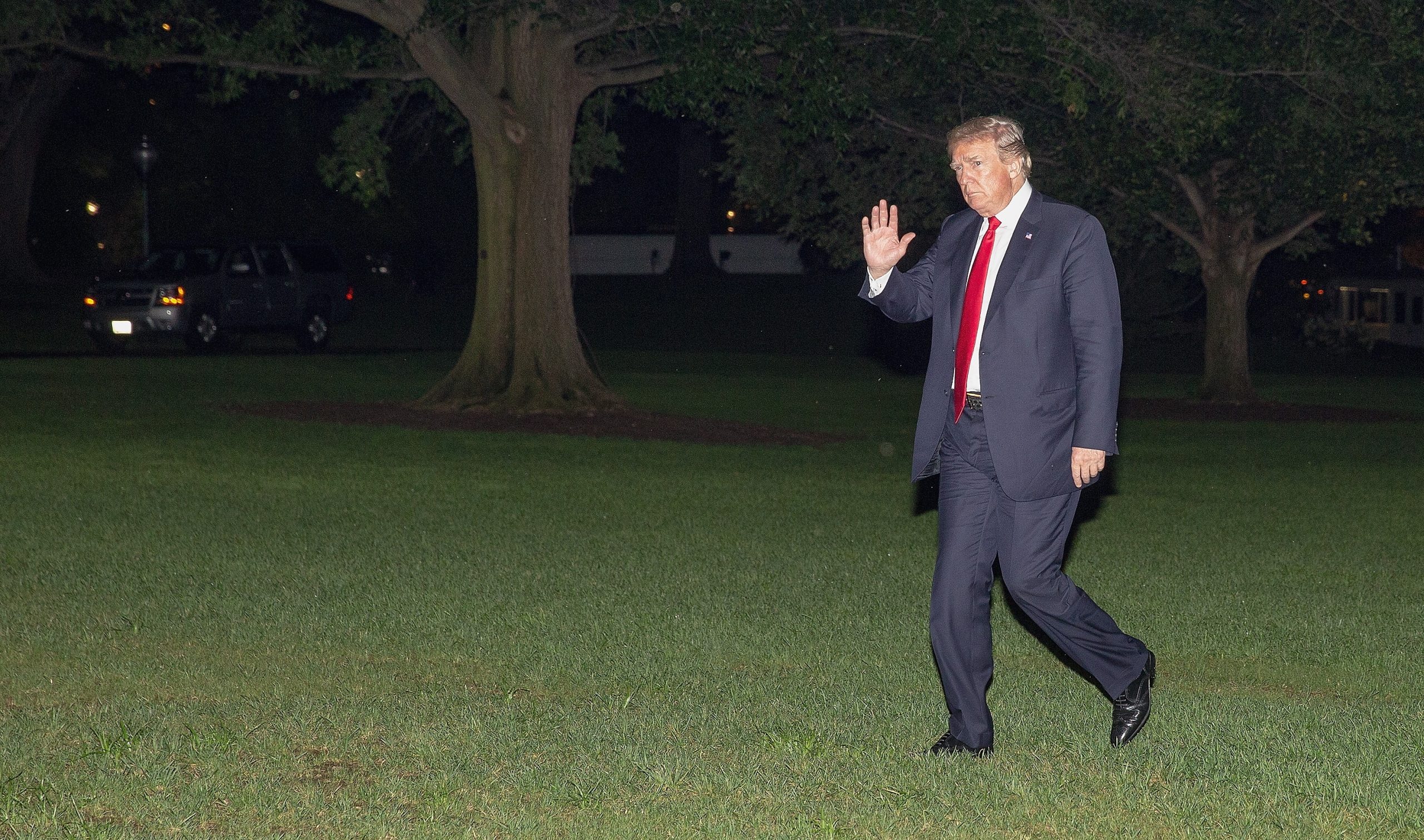 EUA. Trump pede ao procurador-geral para arquivar inquérito sobre ingerência russa