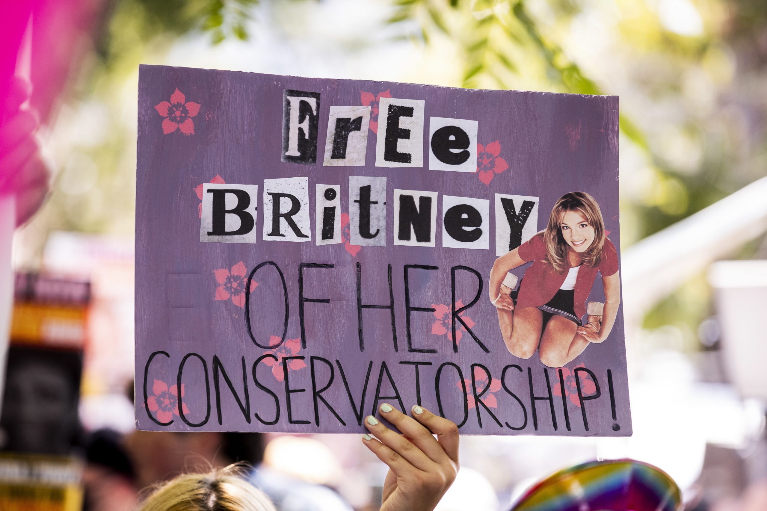 A saga continua: Britney Spears já tem o seu próprio advogado e volta a pedir que o pai deixe ter a tutela da sua vida