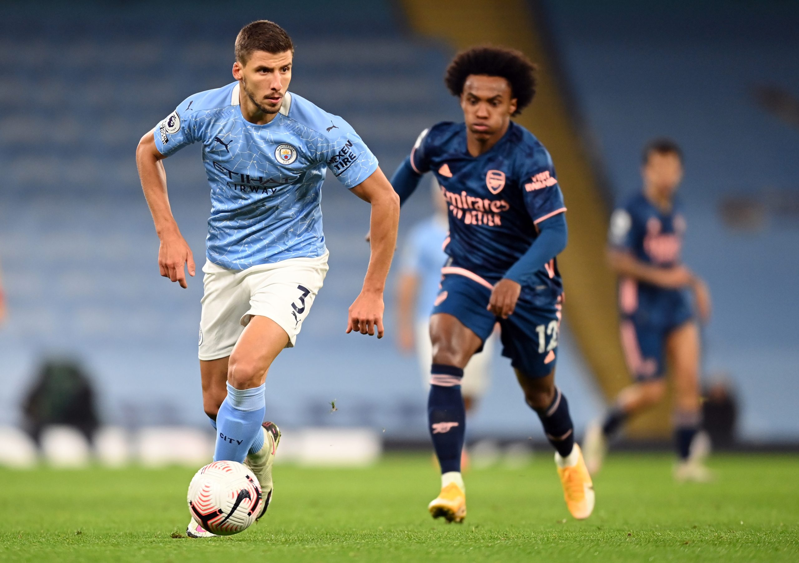 Rúben Dias estende contrato com o Manchester City até 2027