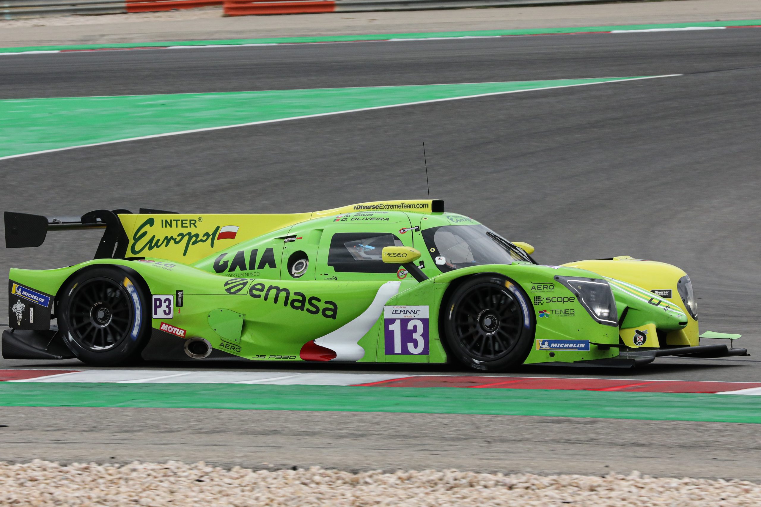 Guilherme Oliveira perde título de LMP3 em Portimão com acidente nos últimos minutos
