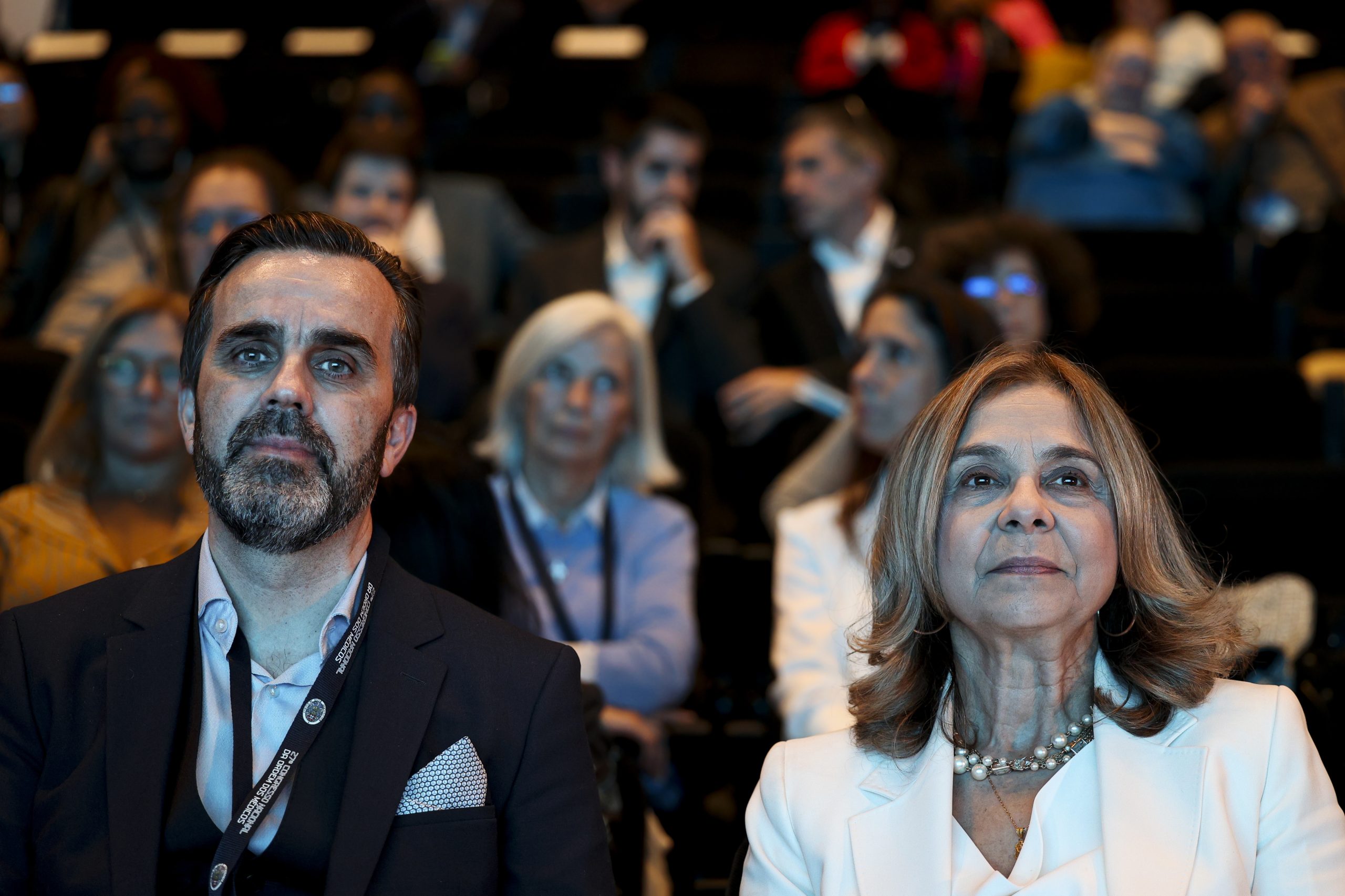 Concurso para médicos de família com incentivos no próximo ano, diz ministra