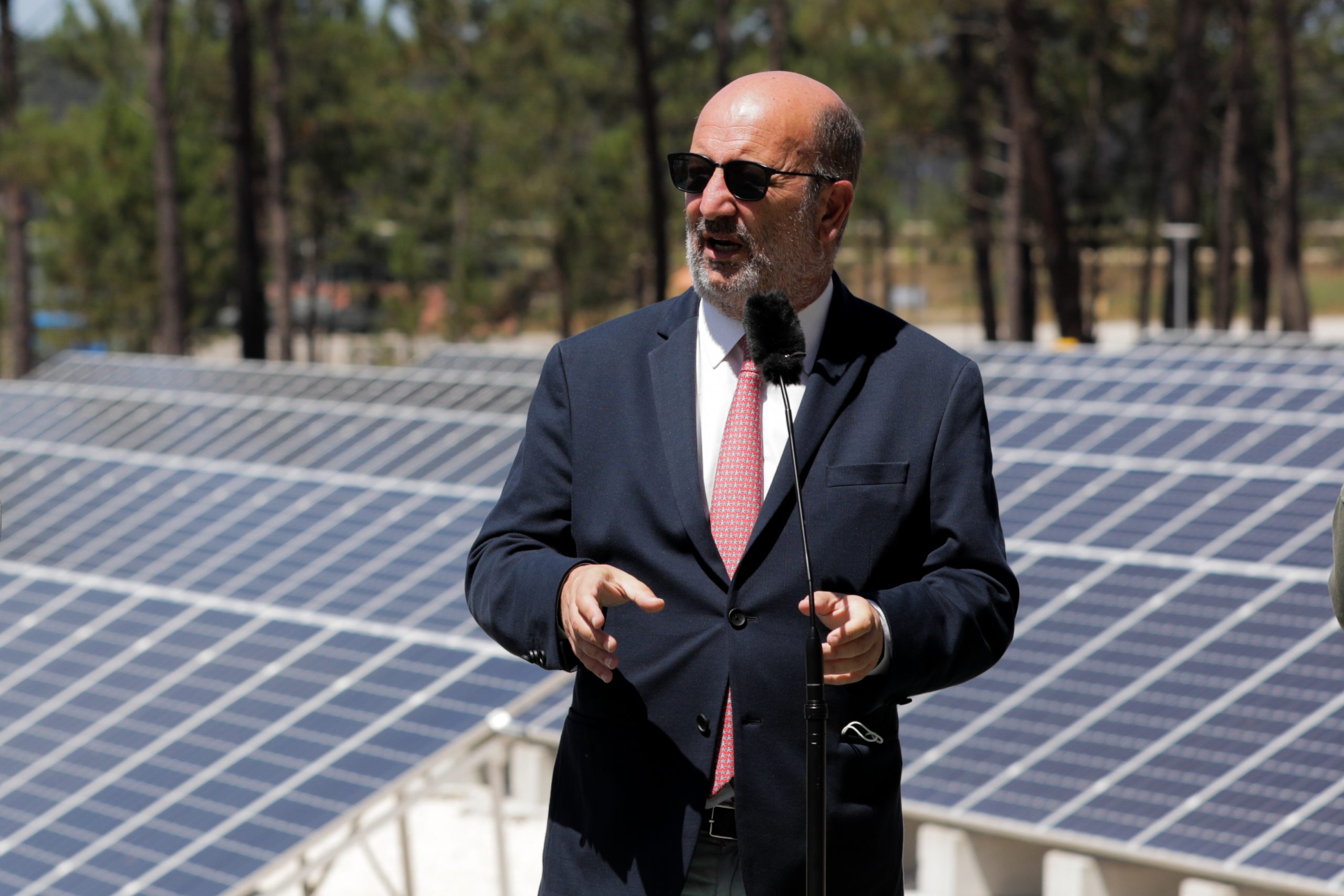 Portugal bate “novo recorde do mundo” em leilão solar