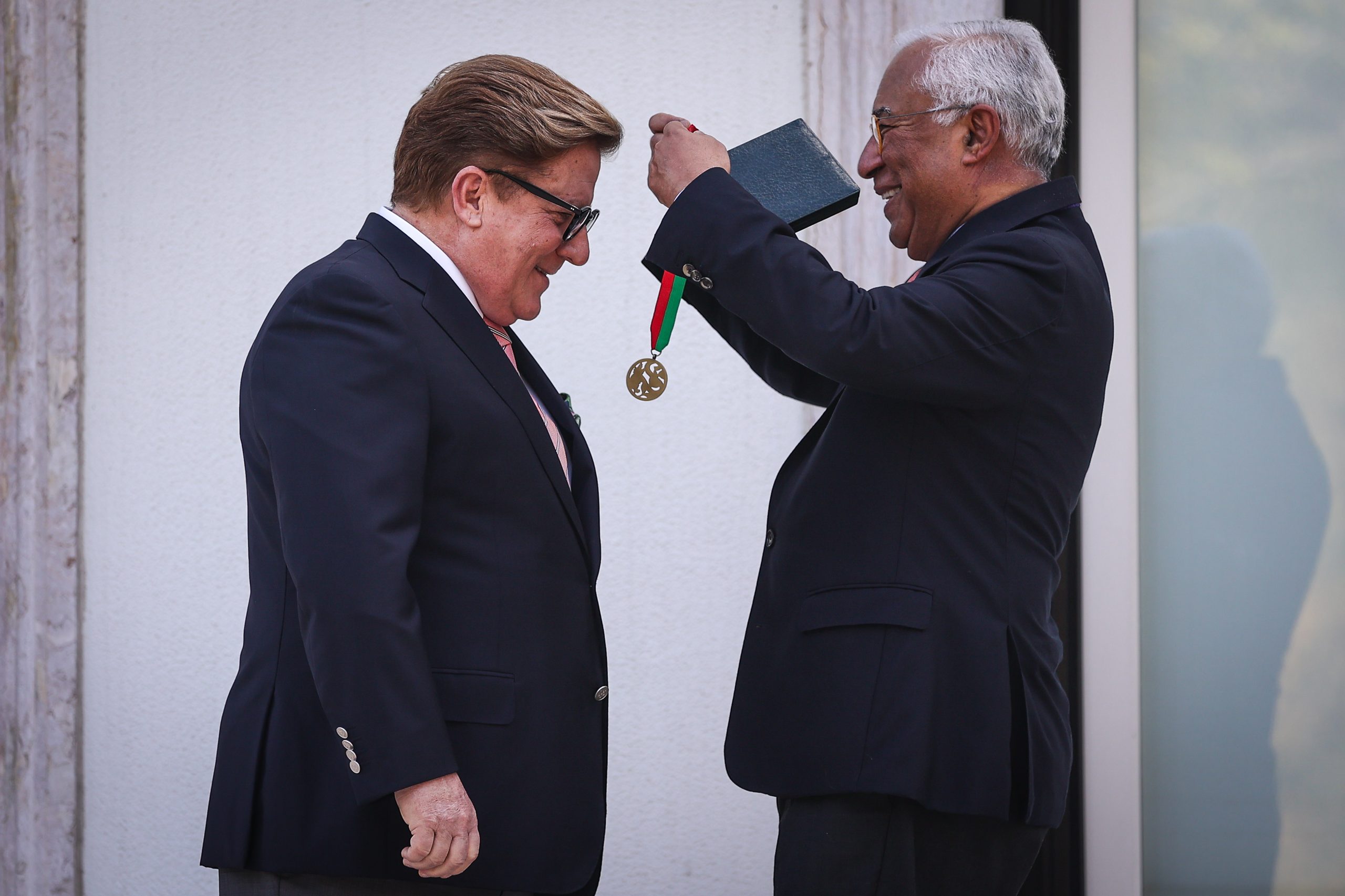 Aos 70 anos Herman José ganha Medalha de Mérito Cultural: “Com Herman, crescemos em democracia e a democracia cresceu na sua liberdade”, diz Costa