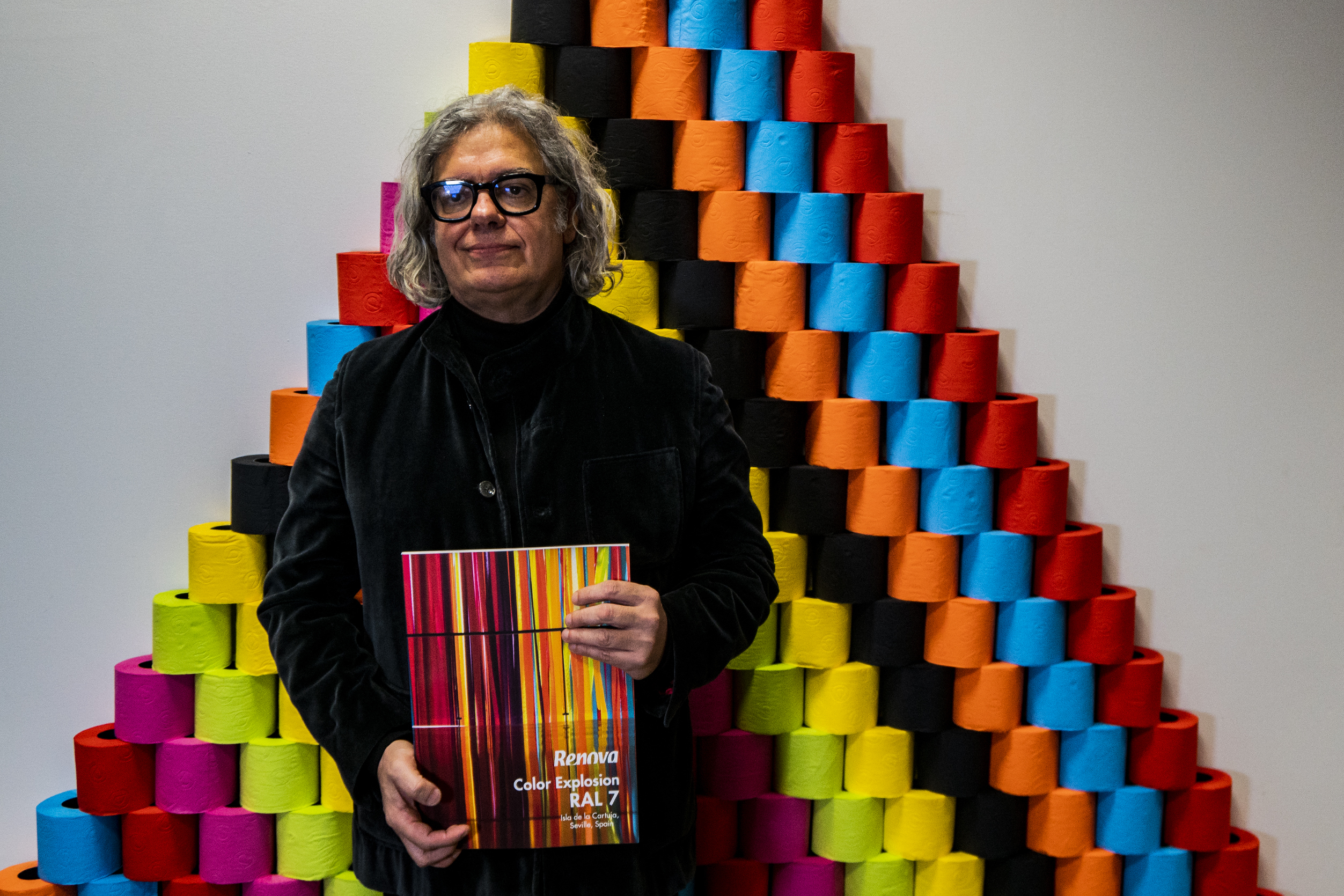 1500 rolos de papel higiénico da Renova: quando as marcas se transformam em arte