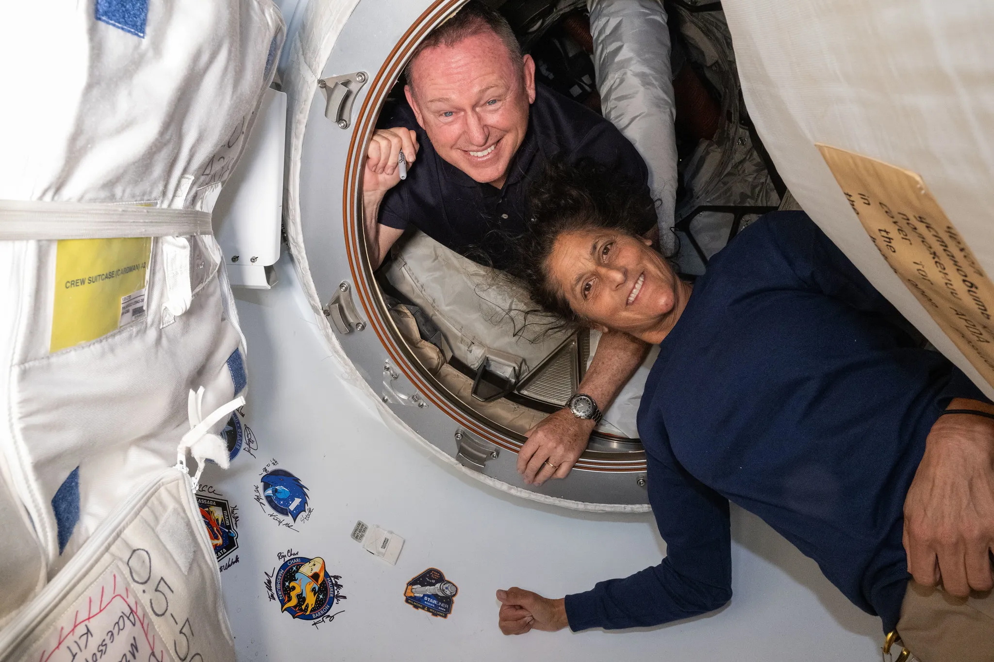 Astronautas “presos” na Estação Espacial Internacional vão poder votar nas eleições norte-americanas a partir do espaço
