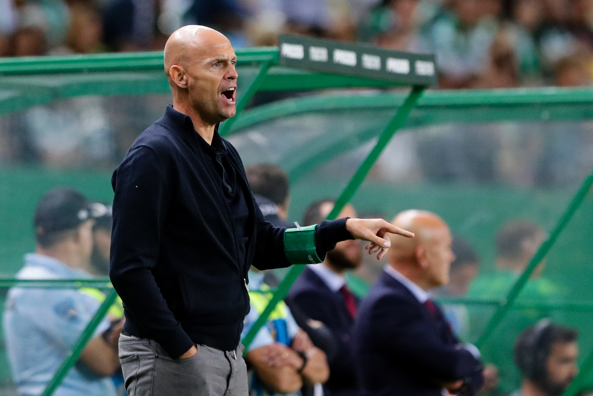 Keizer garante Sporting preparado para o Portimonense mesmo sem Bas Dost