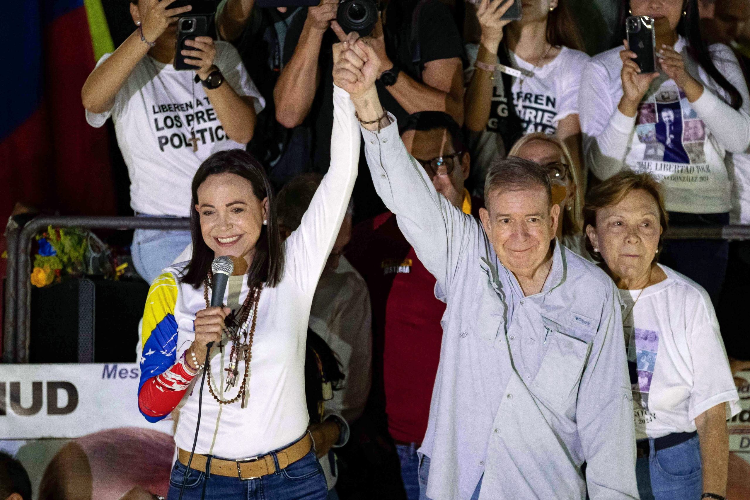 Venezuela oferece recompensa por González Urrutia: são 100 mil dólares