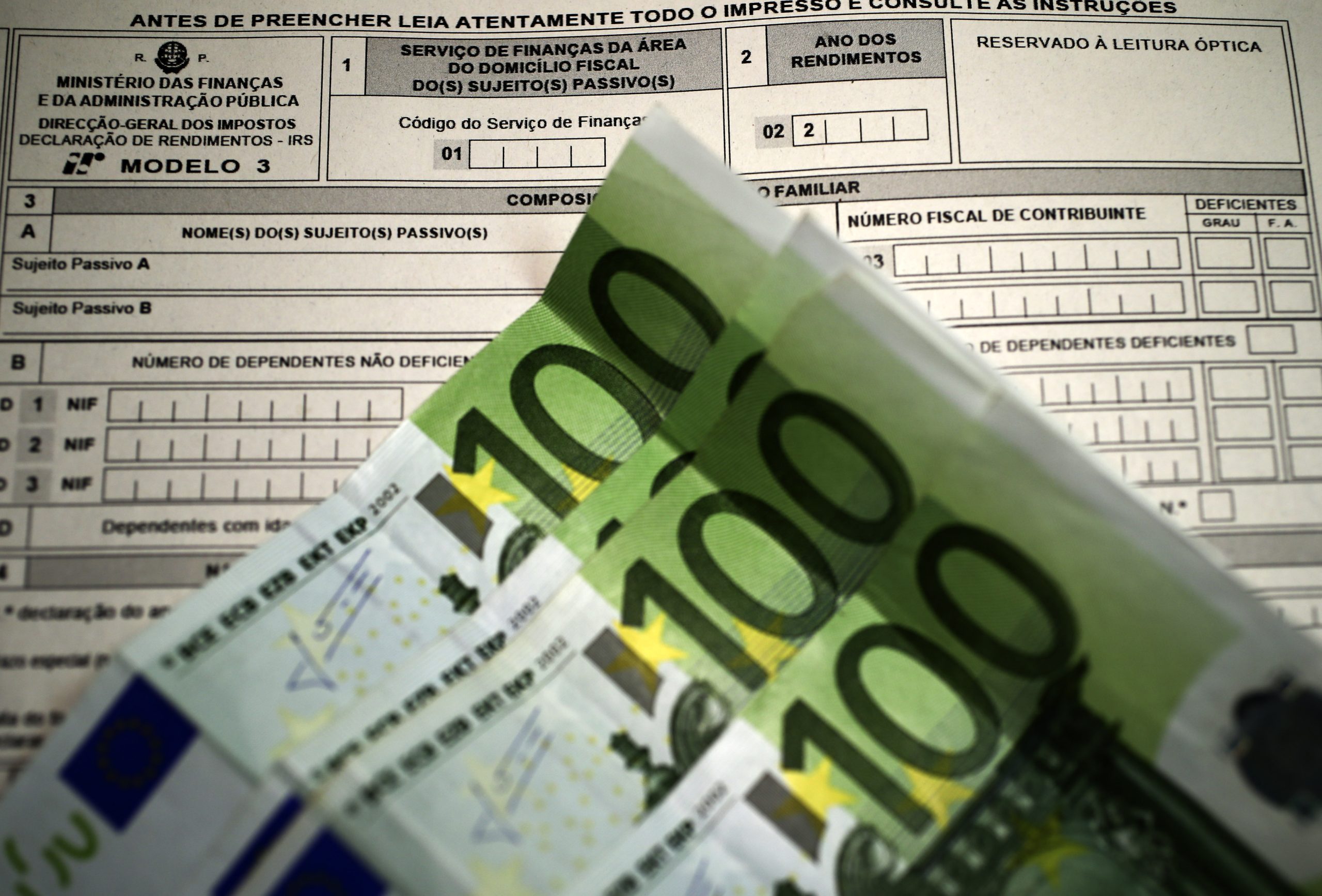OE2017: Reembolsos do IRS e do IVA justificam queda da receita fiscal até maio
