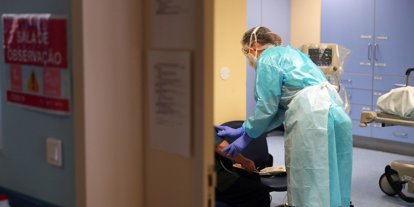 Covid-19: Hospitais de Lisboa e Vale do Tejo “distantes de esgotar” as camas disponíveis, garante ARS