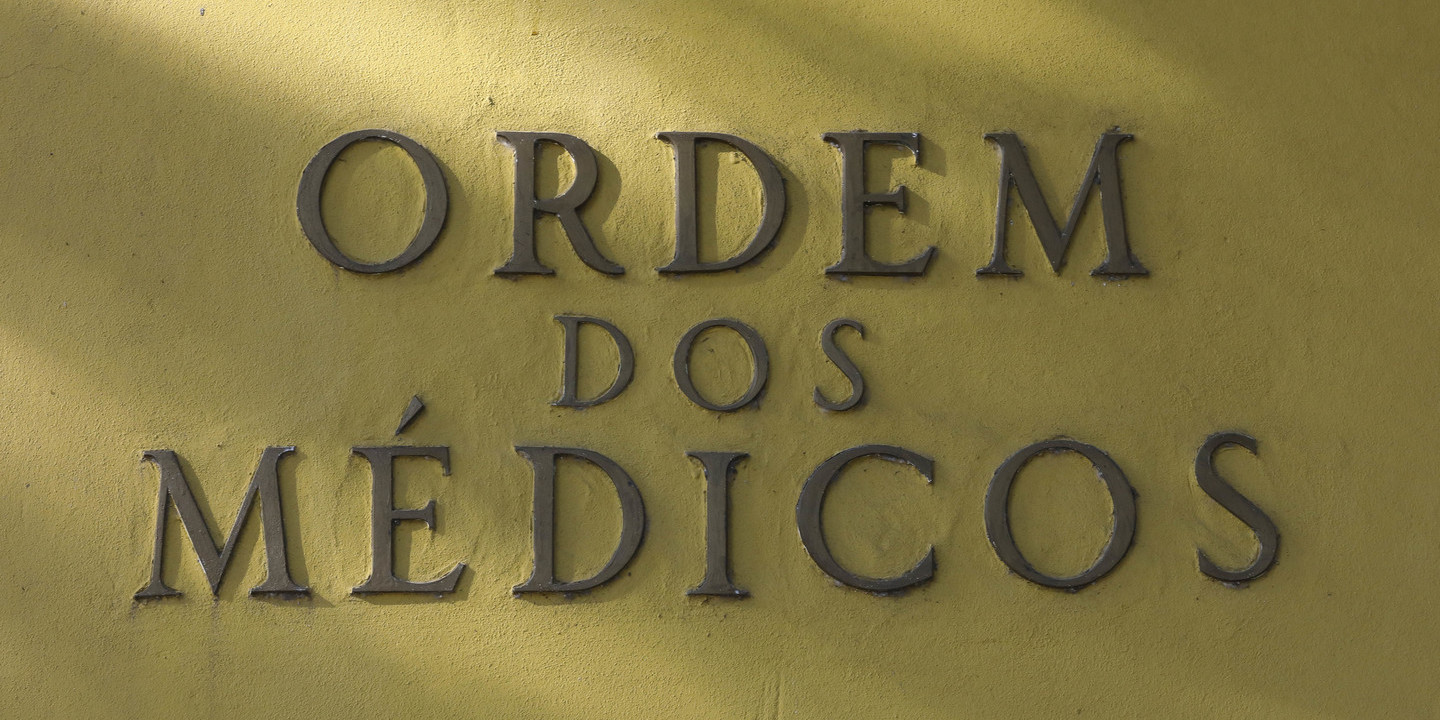 Ordem dos Médicos sem argumentos para rejeitar orientação sobre partos