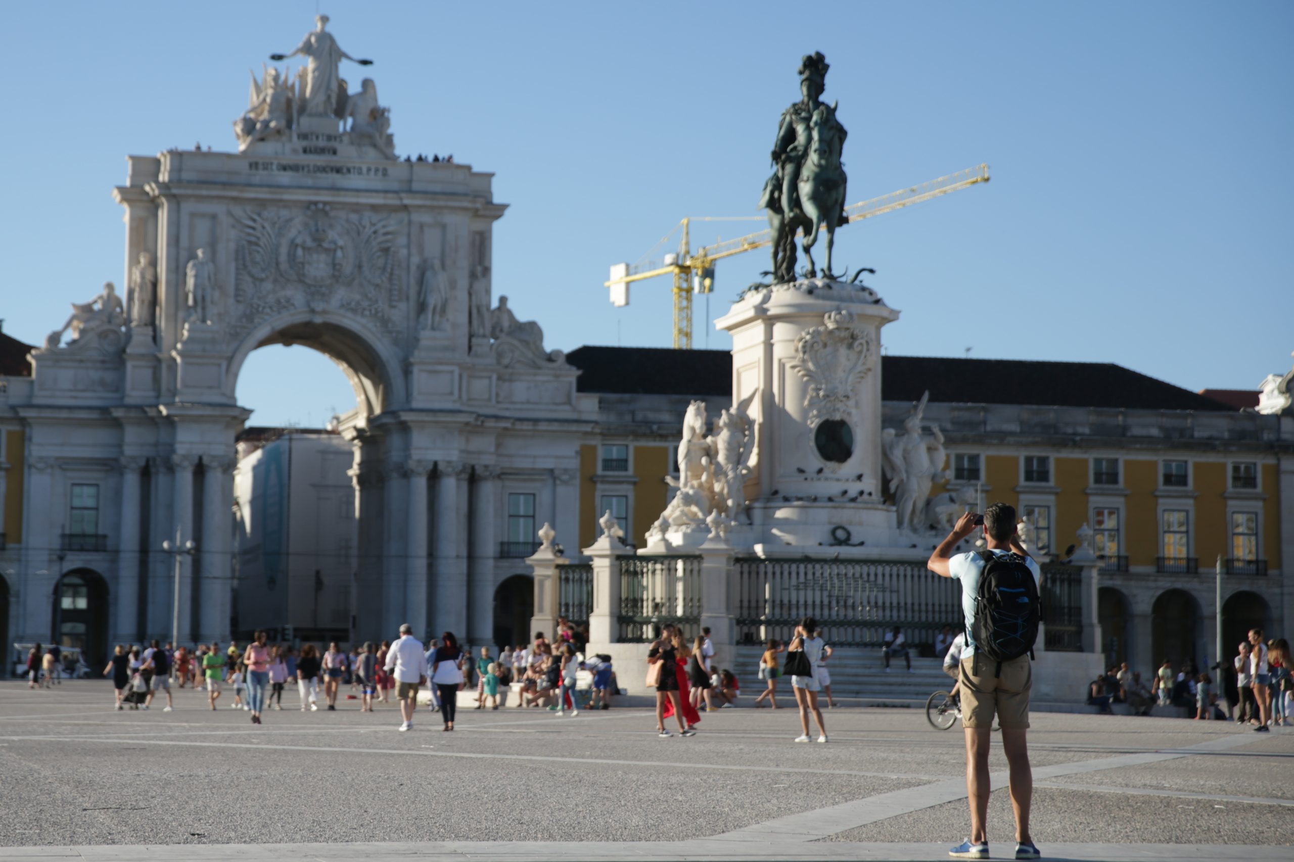 Lisboa cai 11 lugares e sai do top 100 das cidades mais caras do mundo quanto ao custo de vida