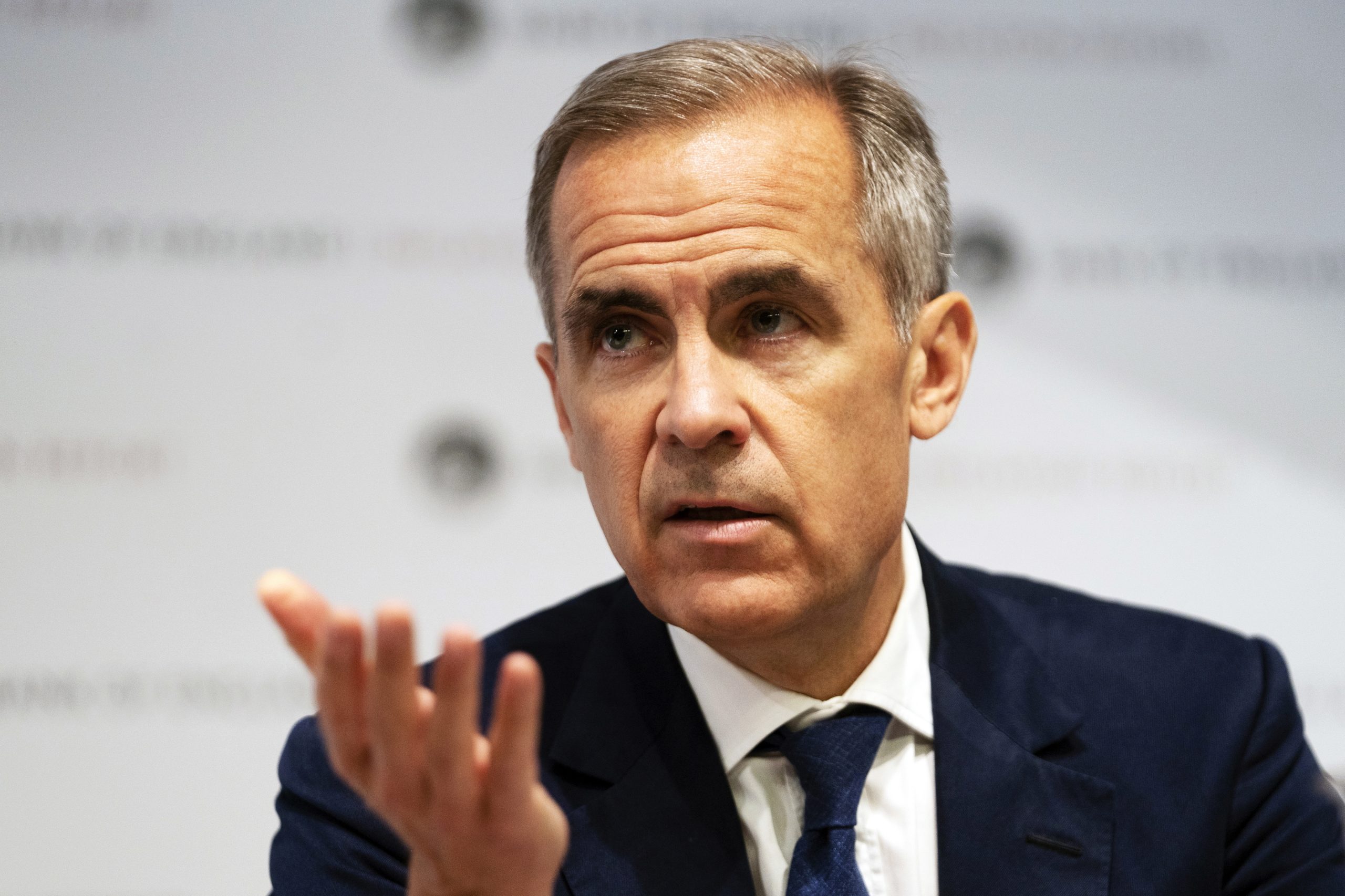 “Se não estamos à mesa, estamos no menu”. O poderoso discurso de Mark Carney, primeiro-ministro do Canadá